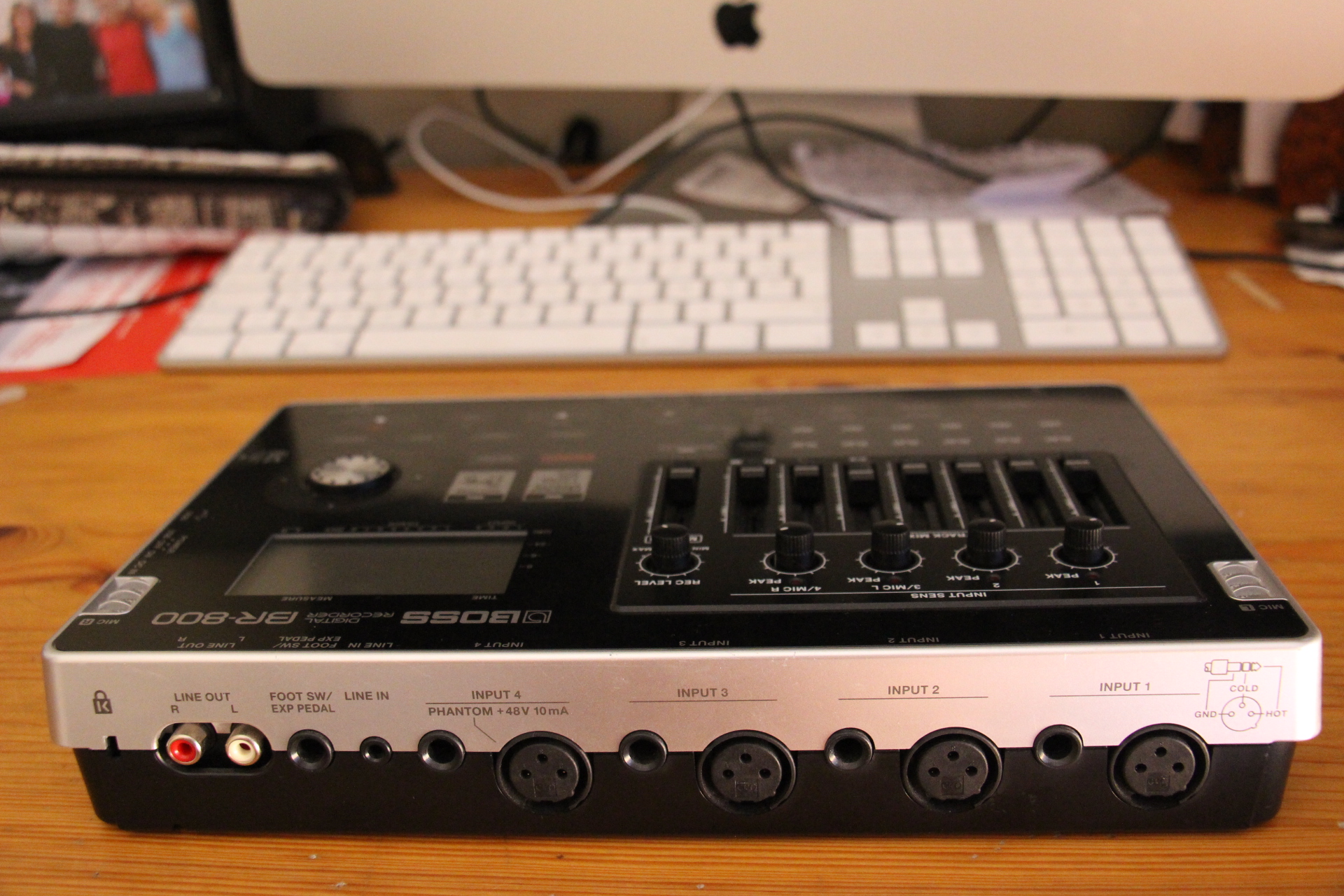 Photo Boss BR800 Digital Recorder Boss BR800 Digital Recorder