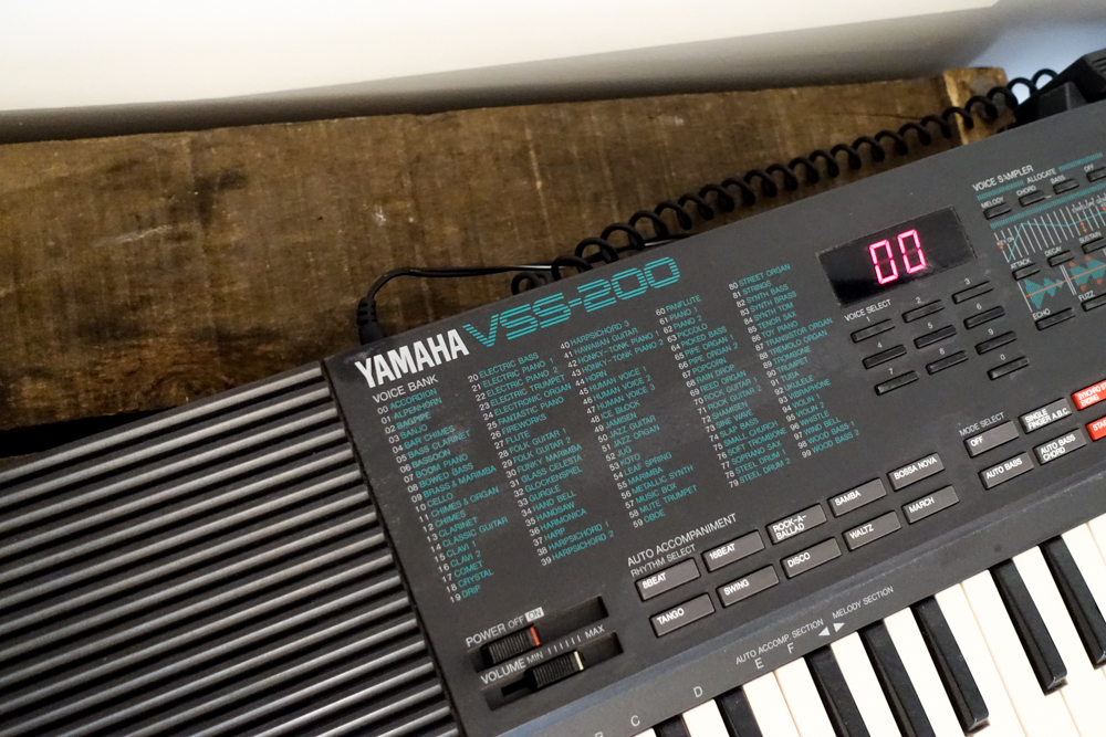 Boss BX16 16 Channel Stereo Mixer image (1768055) Audiofanzine