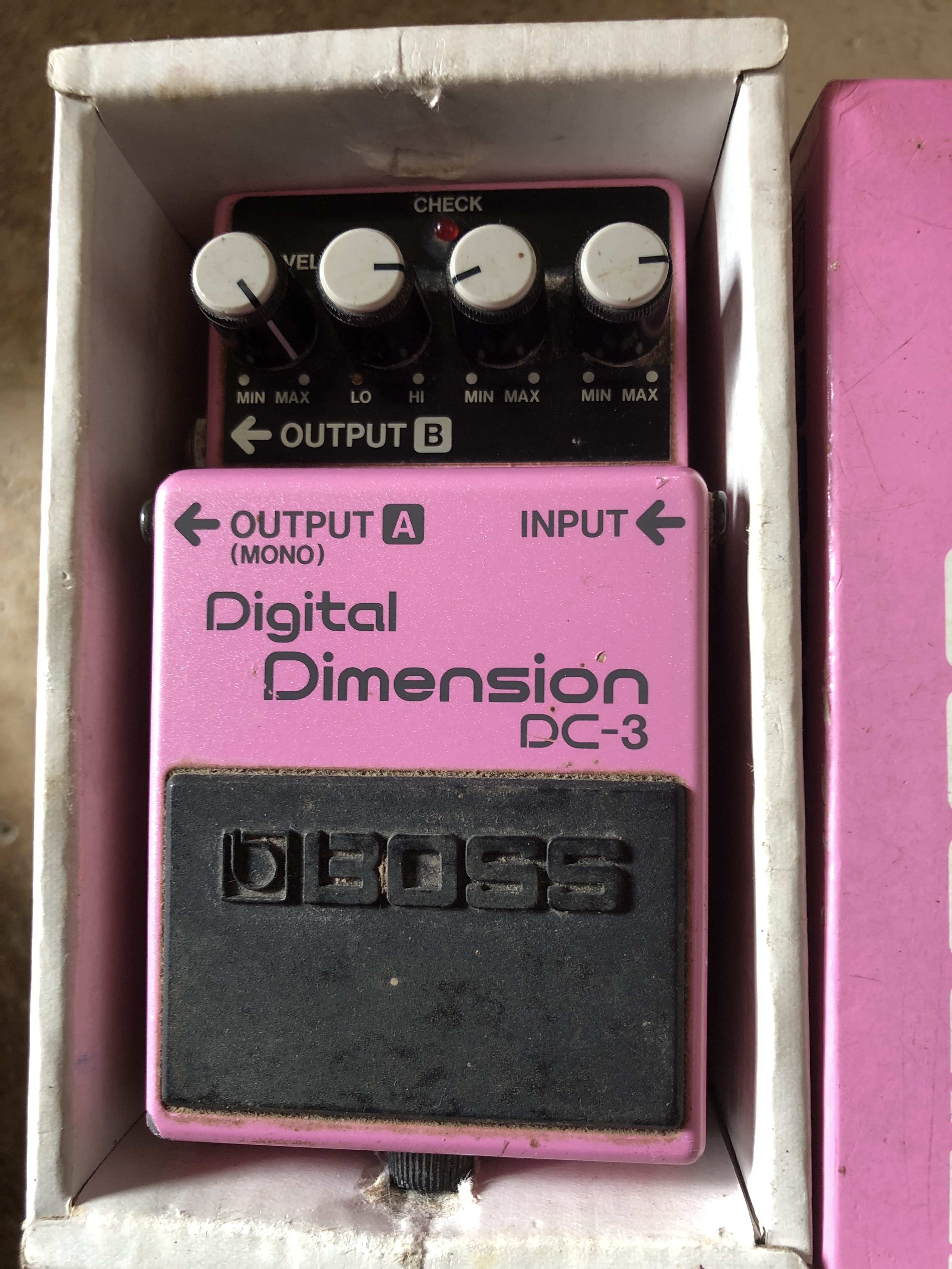 DC-3 Digital Dimension & Digital Space-D Boss - Audiofanzine