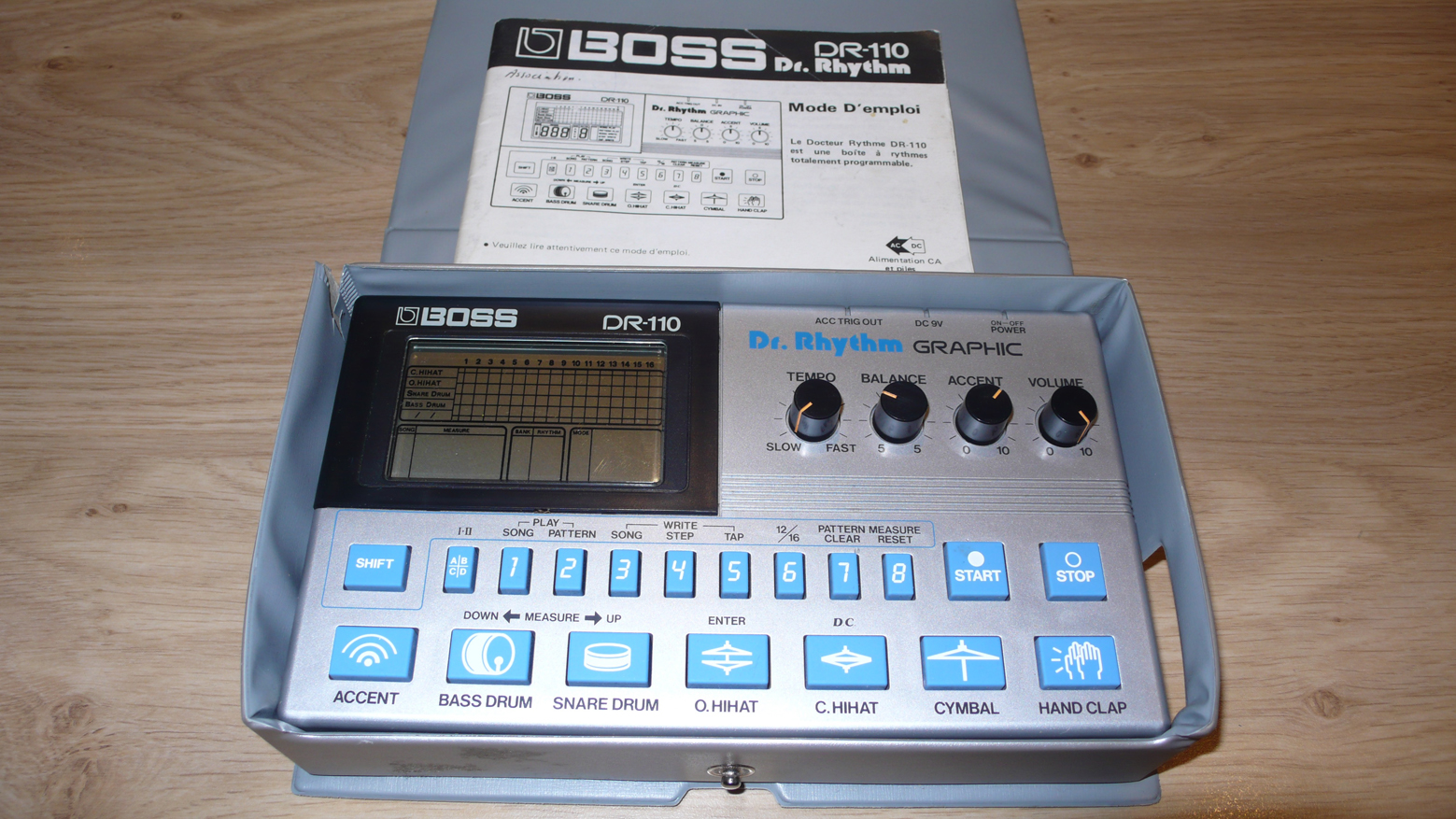 BOSS DR-110 Dr.Rhythm GRAPHIC アナログドラムマシン - DTM/DAW