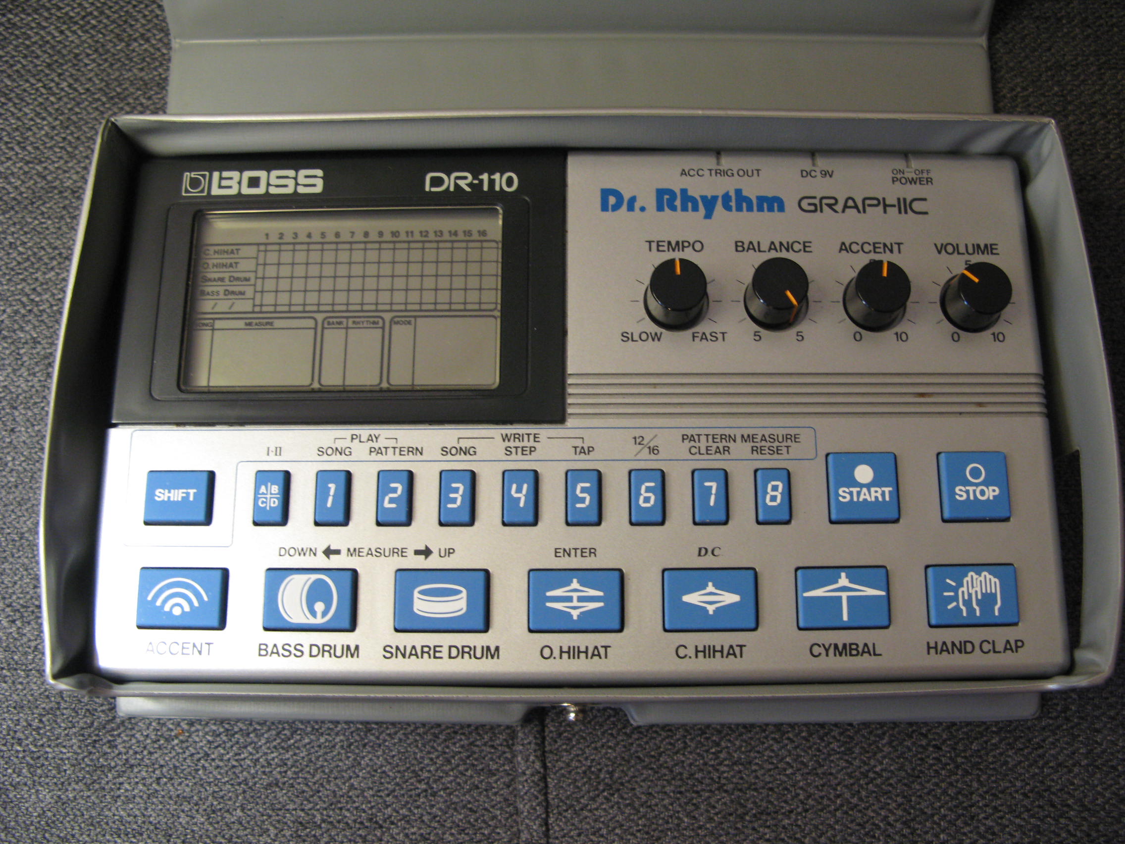 DR110 Dr. Rhythm Graphic Boss DR110 Dr. Rhythm Graphic Audiofanzine