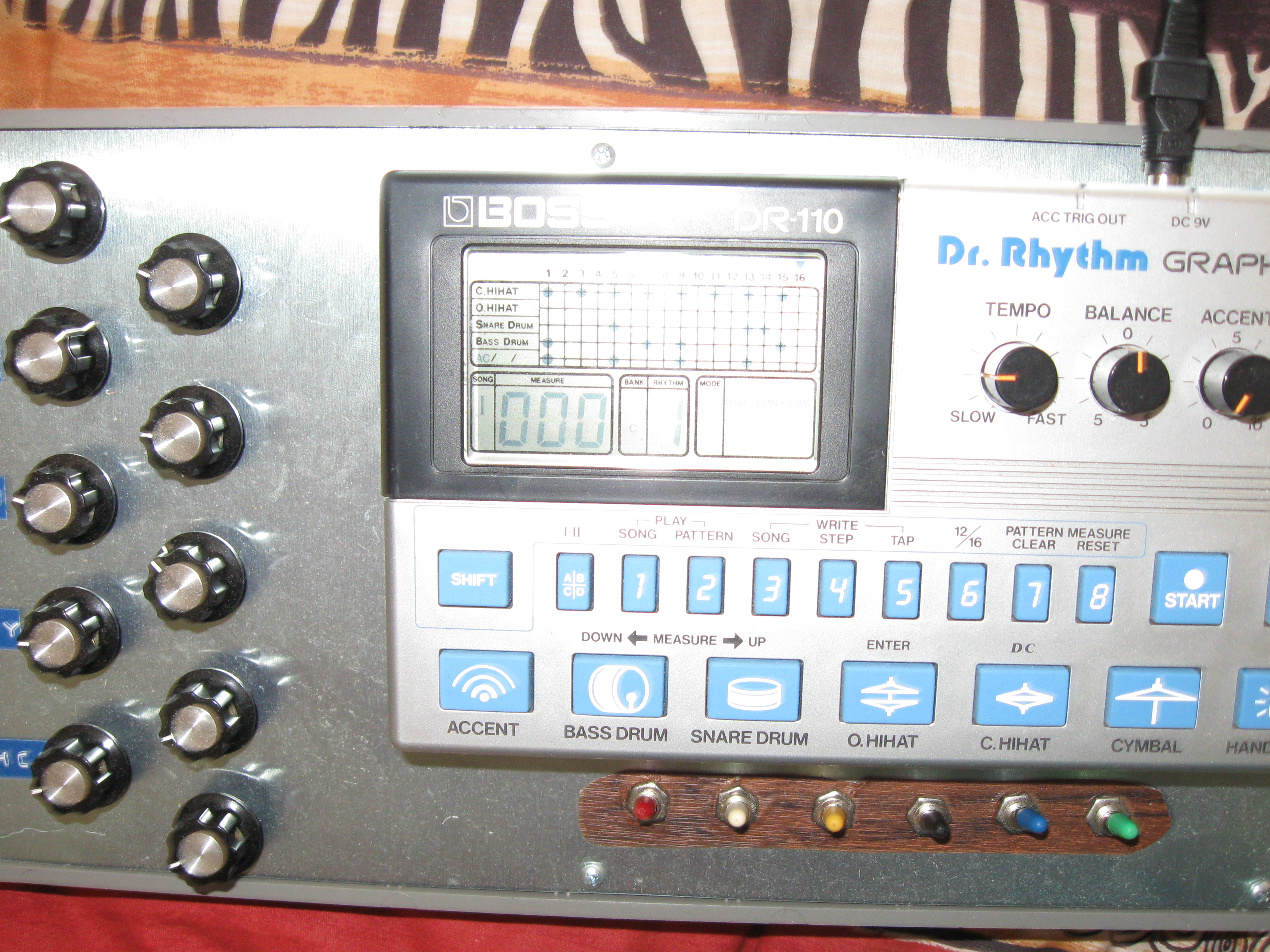 公式購入BOSS DR-110 アナログ・リズムボックス Dr.Rhythm Graphic 専用ケース付き NN1915 リズムマシン