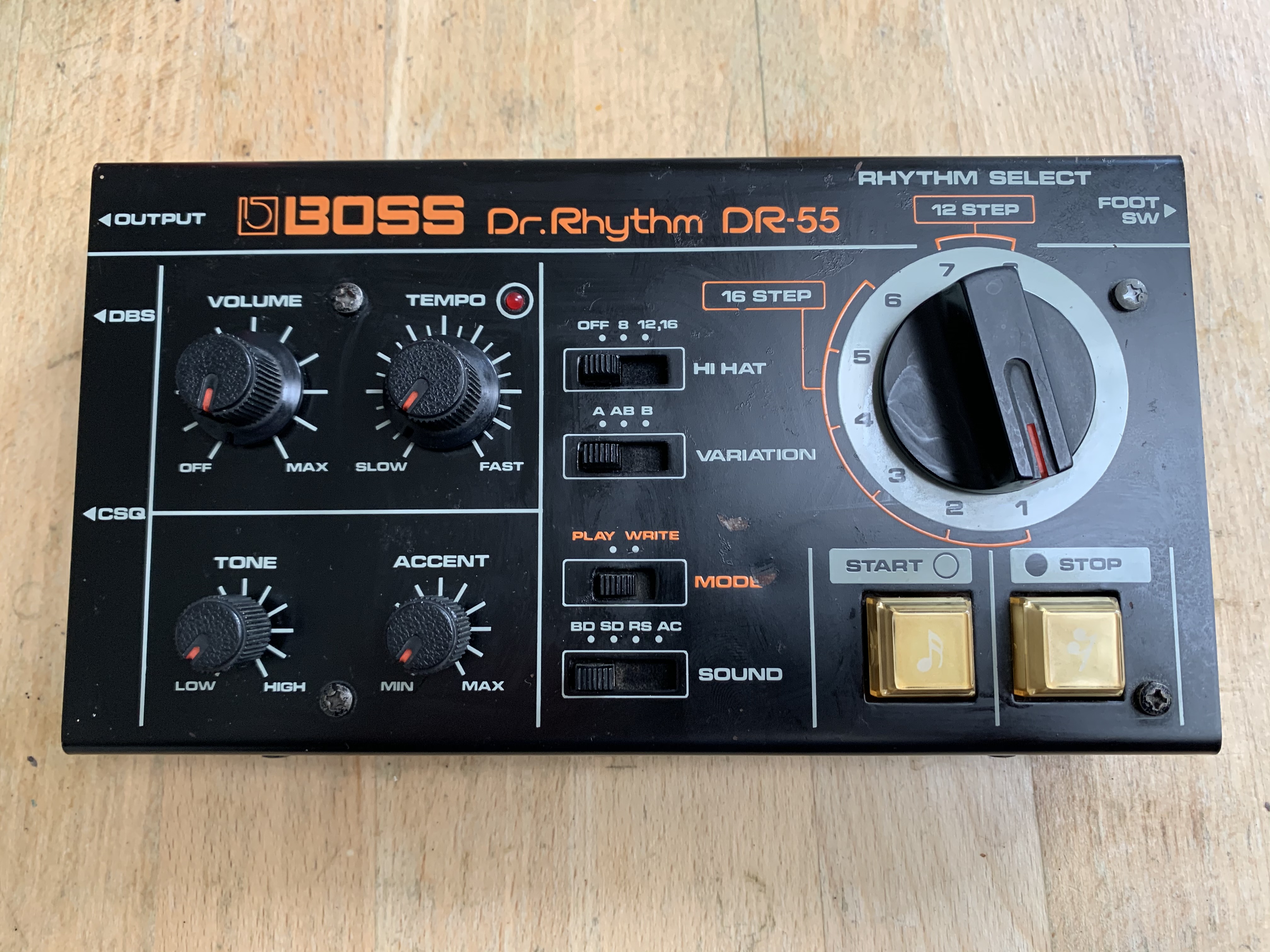 DR-55 Dr. Rhythm - Boss DR-55 Dr. Rhythm - Audiofanzine