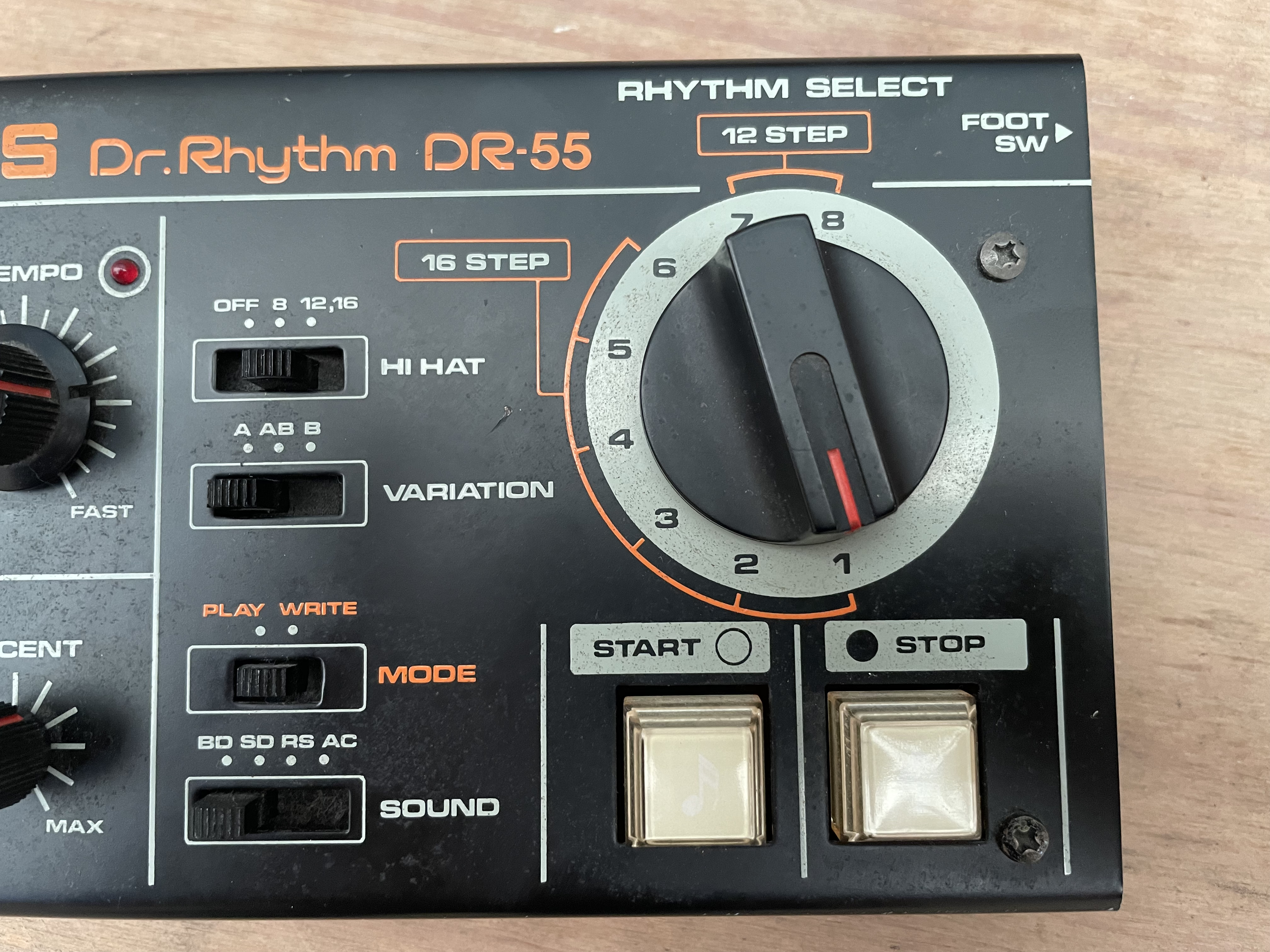 店舗良い BOSS DR-55 Dr.Rhythm アナログドラムマシン アナログドラム