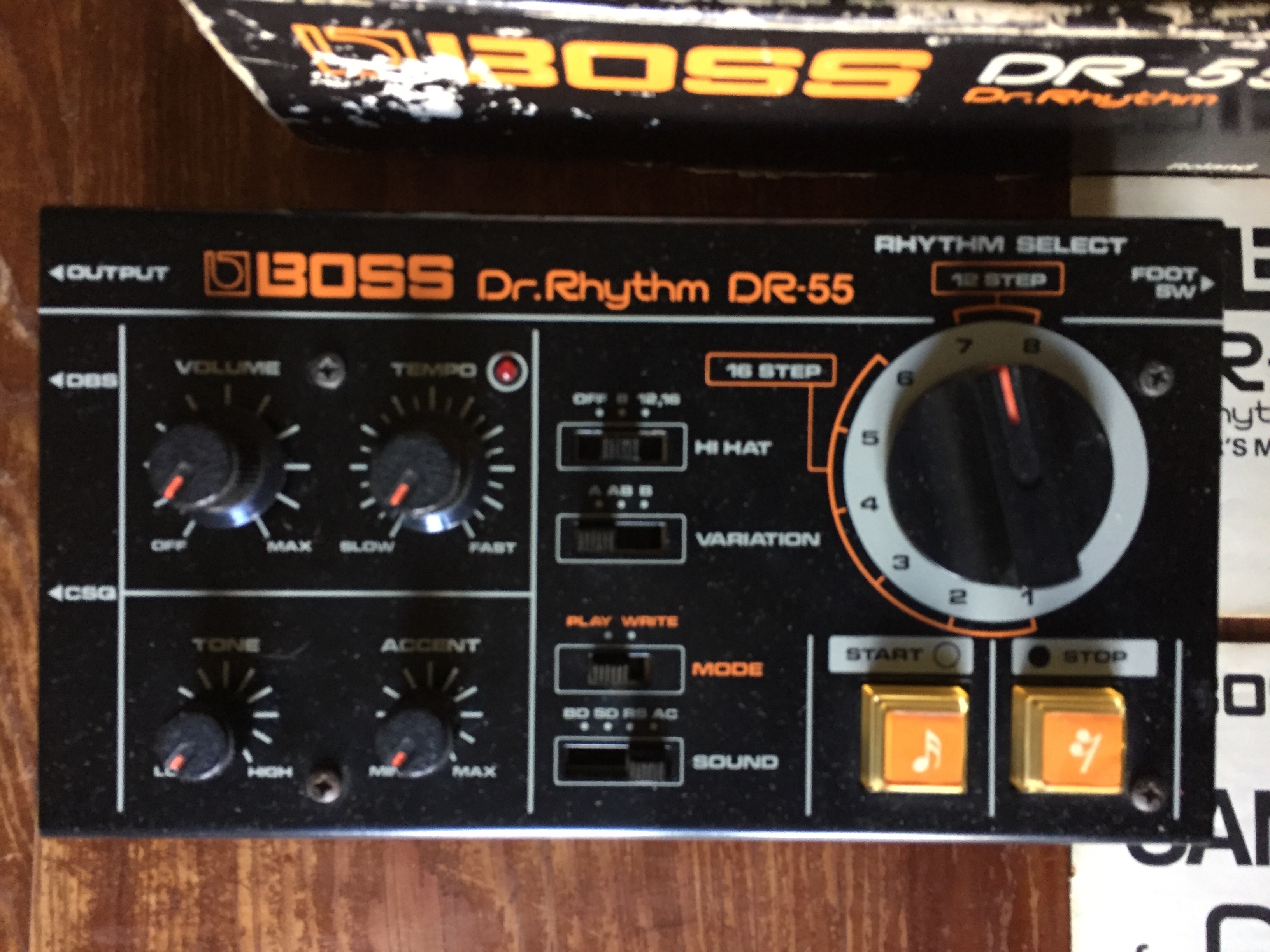 11200円東京の格安割引 早期販売割引 Boss DR-55 Dr.Rhythm 箱あり 