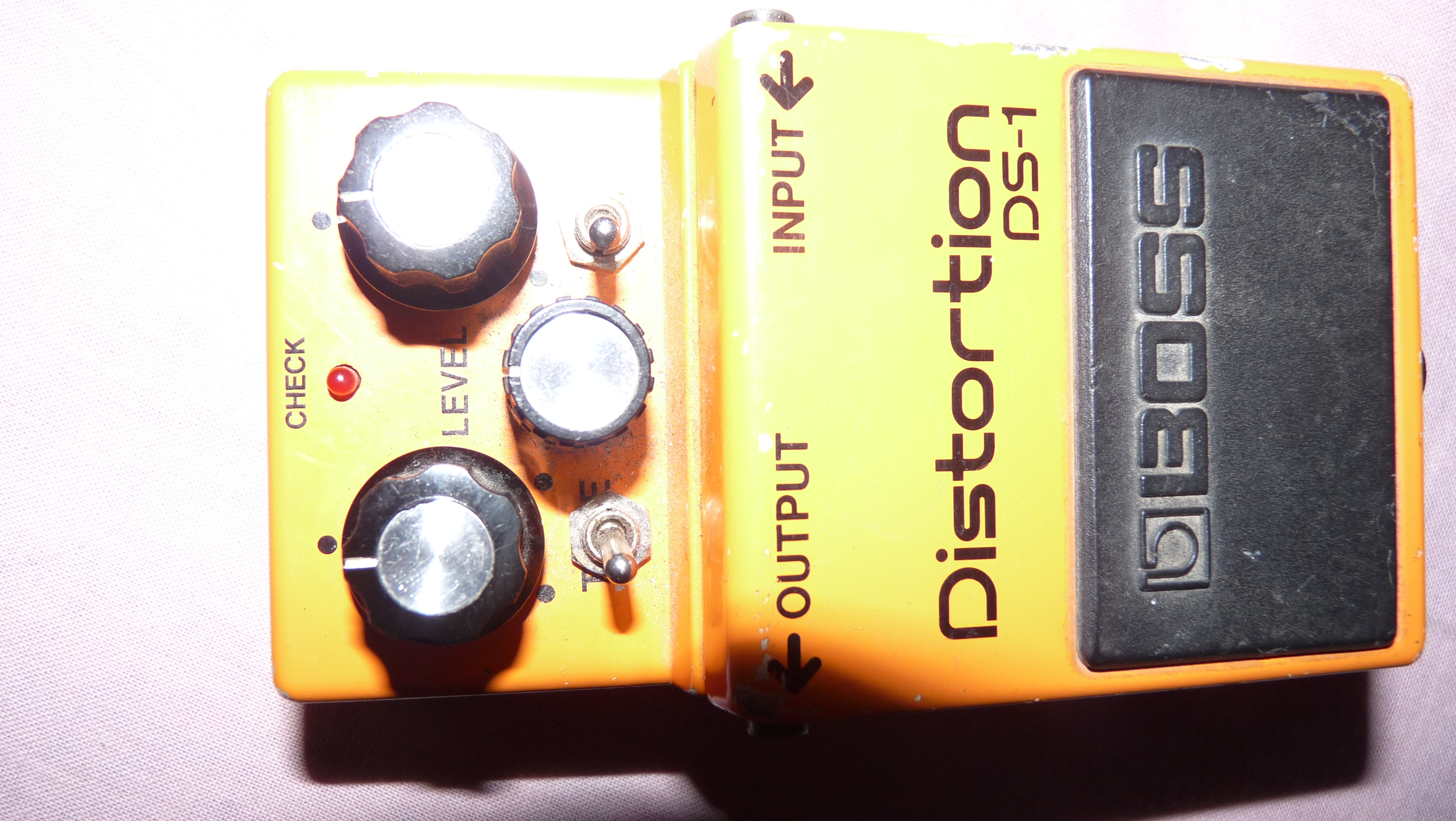 Boss DS-1 Distortion Japan 658300 上質仕様 - www.woodpreneurlife.com