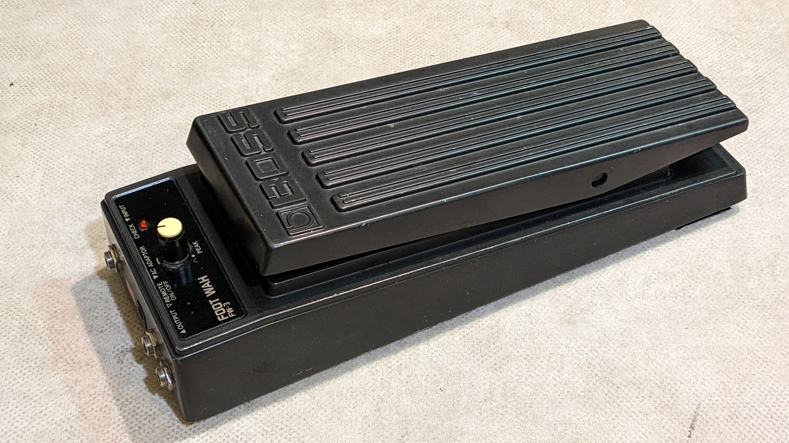 FW-3 Foot Wah - Boss FW-3 Foot Wah - Audiofanzine