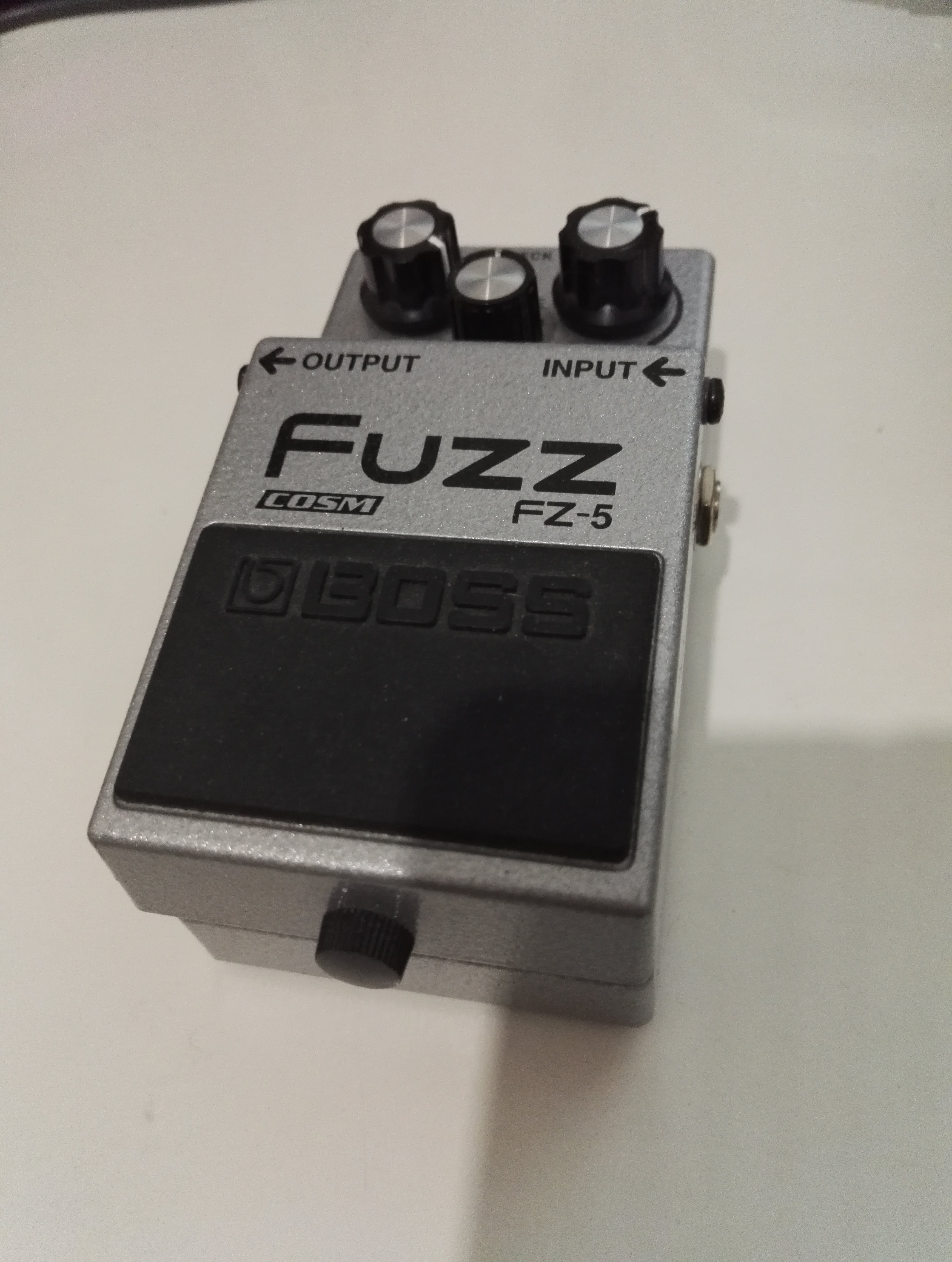 FZ-5 Fuzz - Boss FZ-5 Fuzz - Audiofanzine