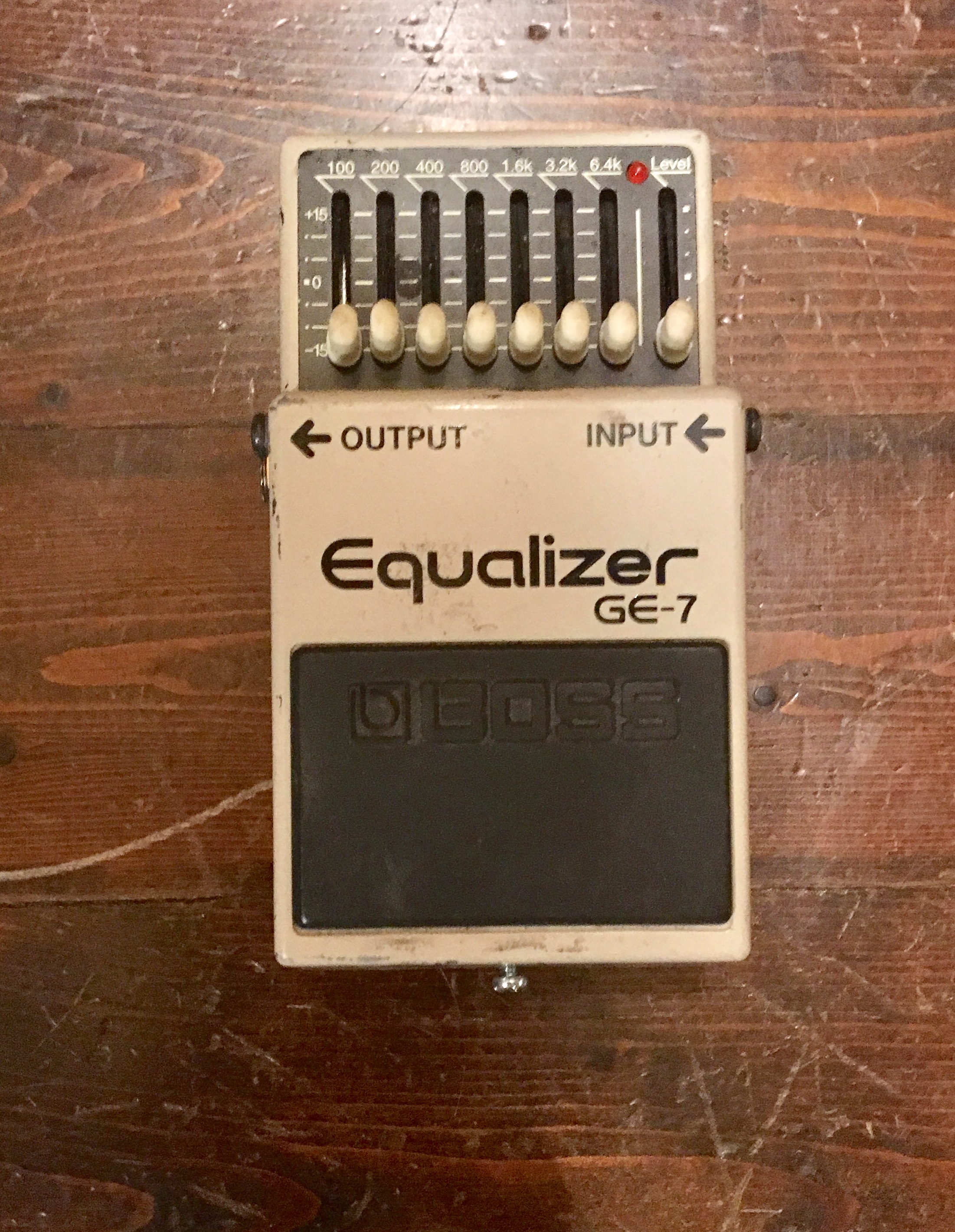 GE7 Equalizer Boss GE7 Equalizer Audiofanzine