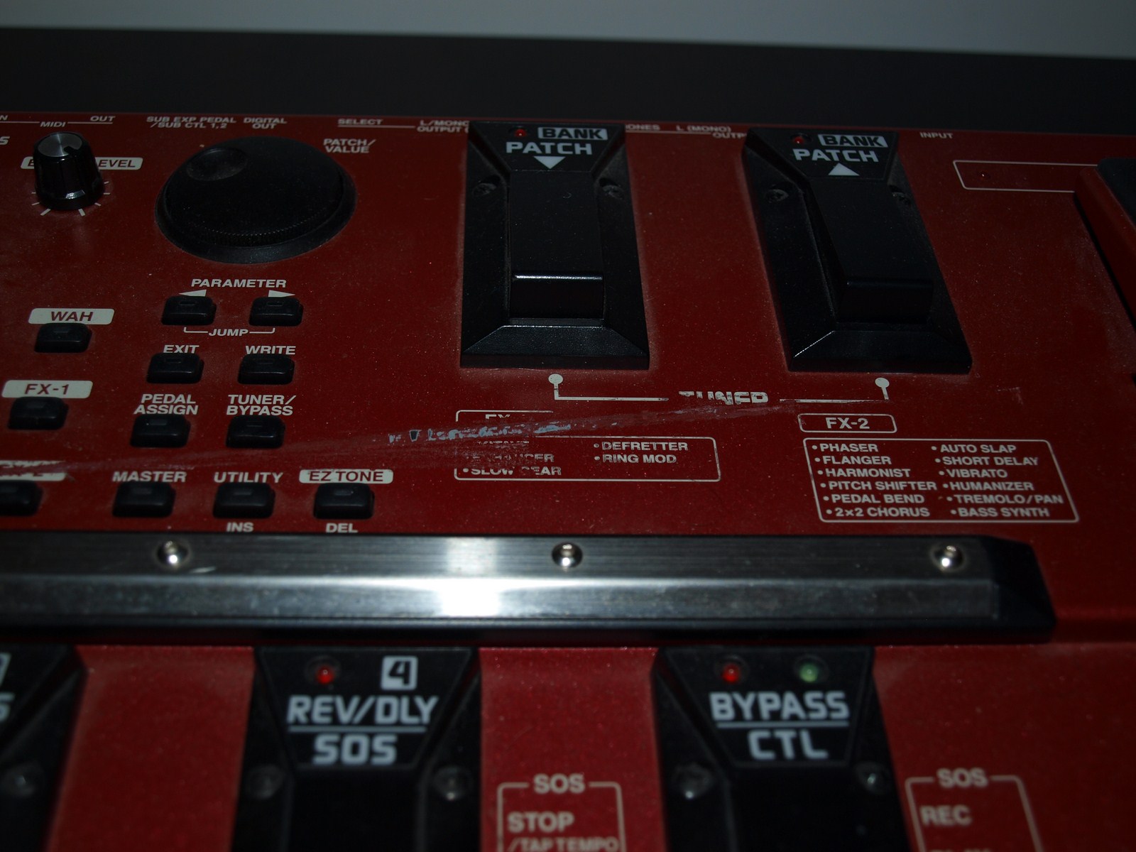 Photo Boss GT-6B : Boss GT-6B Bass Effects Processor (#563804 ...