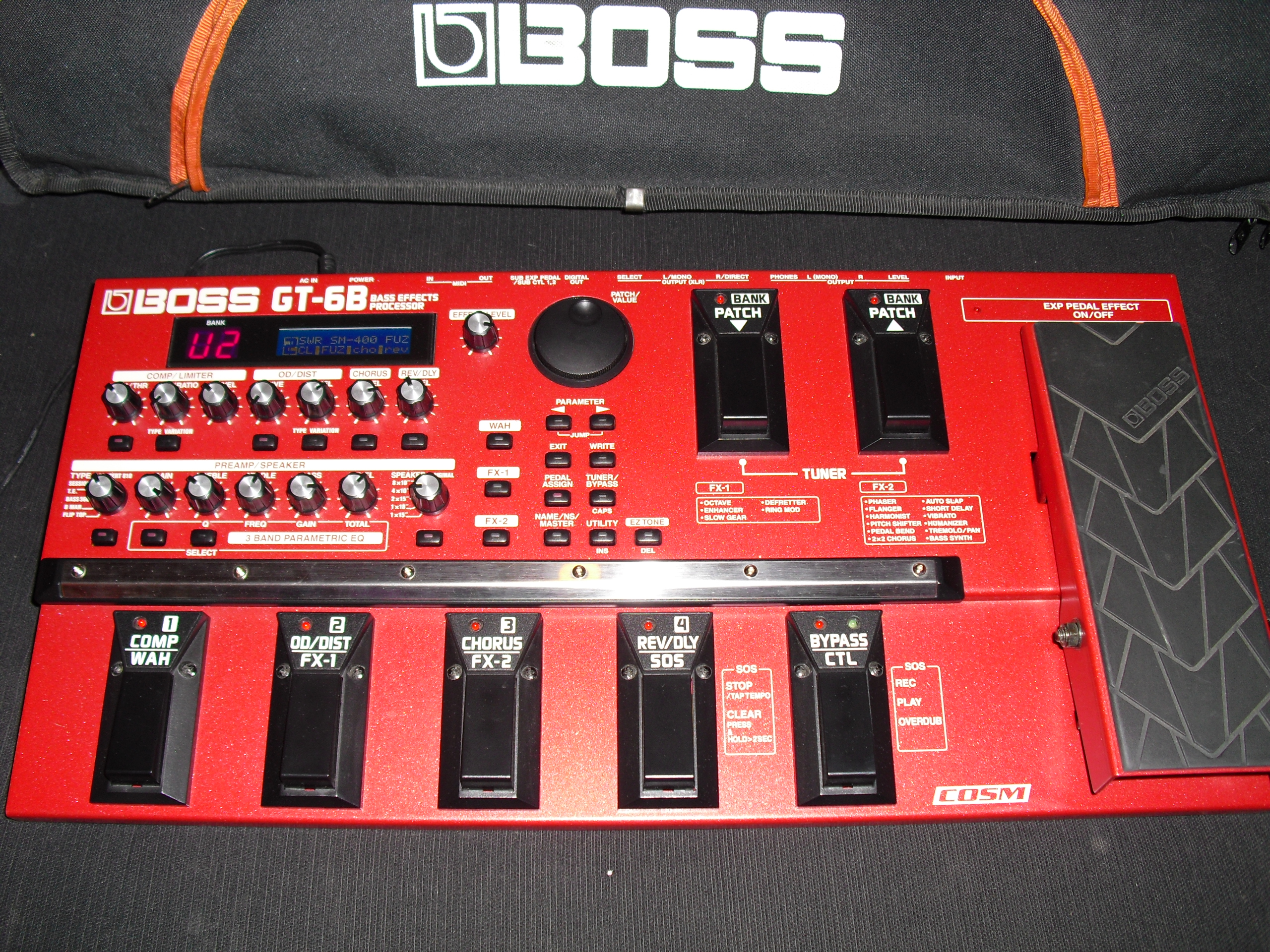 Photo Boss GT-6B : Boss GT-6B Bass Effects Processor (#768002 ...