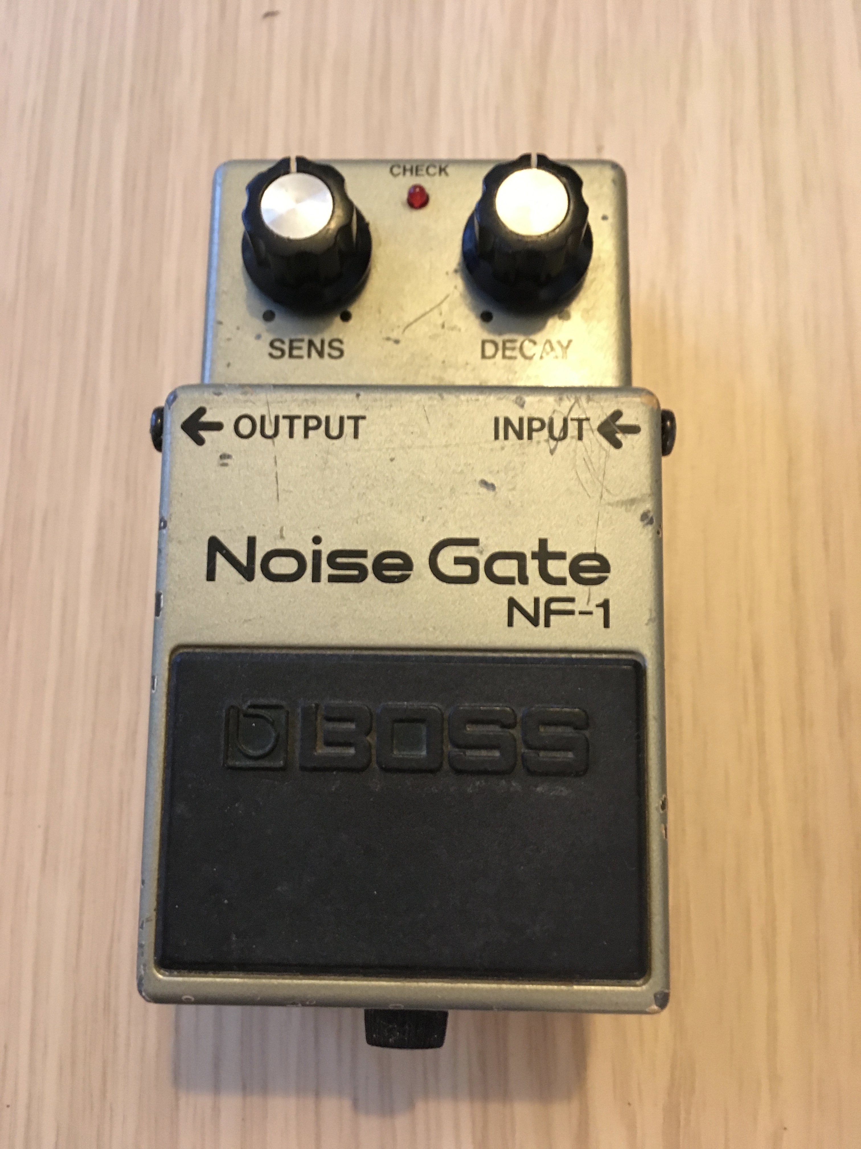 NF1 Noise Gate Boss NF1 Noise Gate Audiofanzine