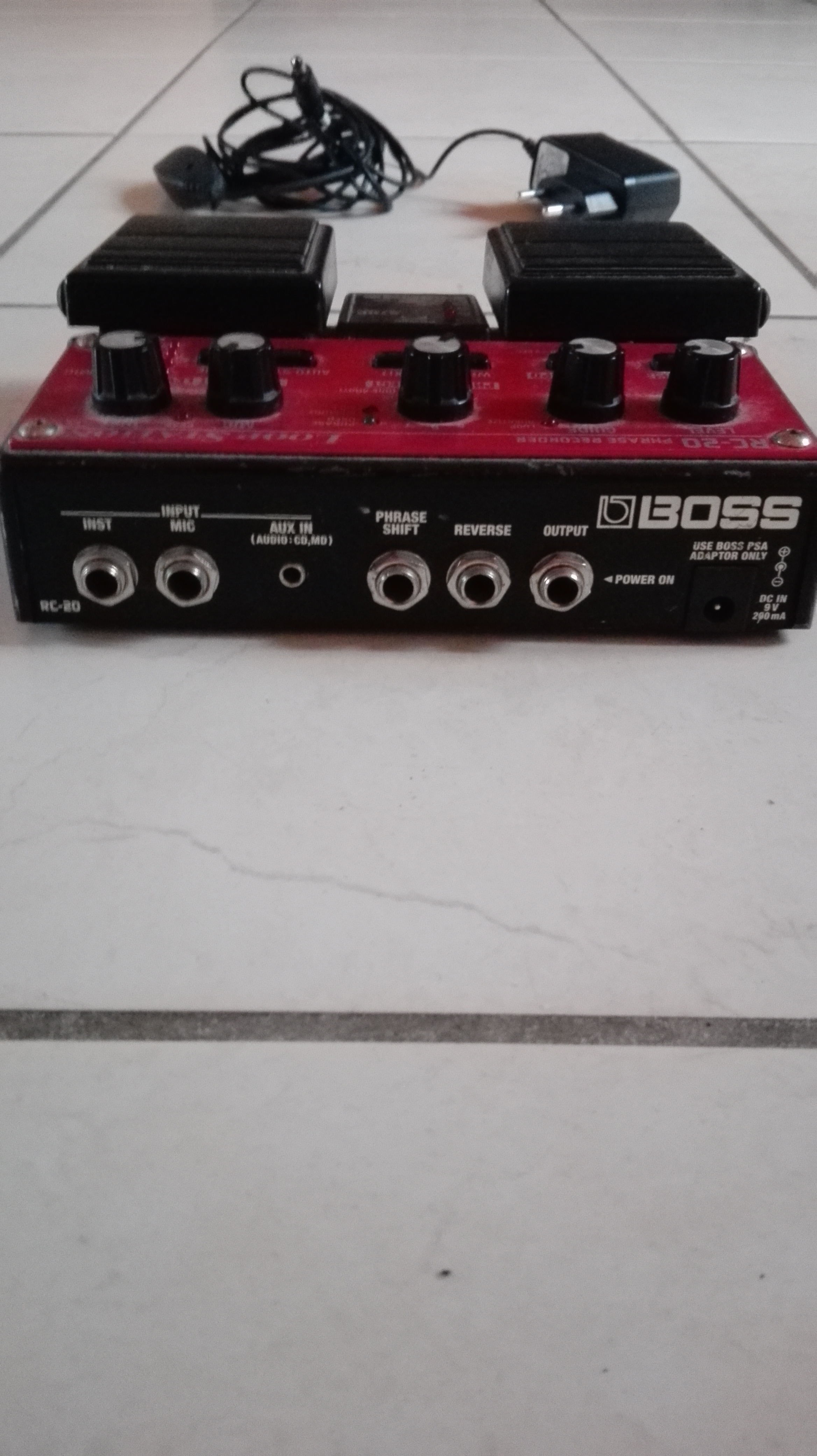 RC20 LOOP STATION Boss RC20 Loop Station Audiofanzine
