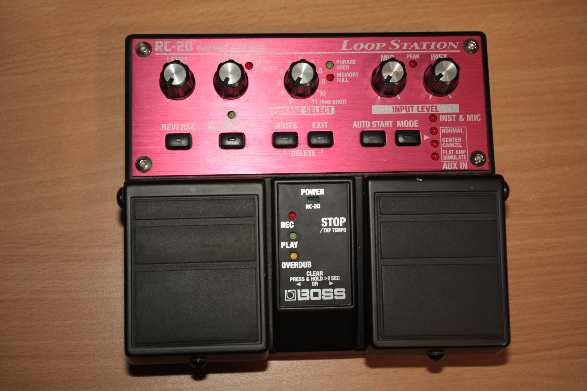 BOSS RC-20 LOOP STATION+fauthmoveis.com.br