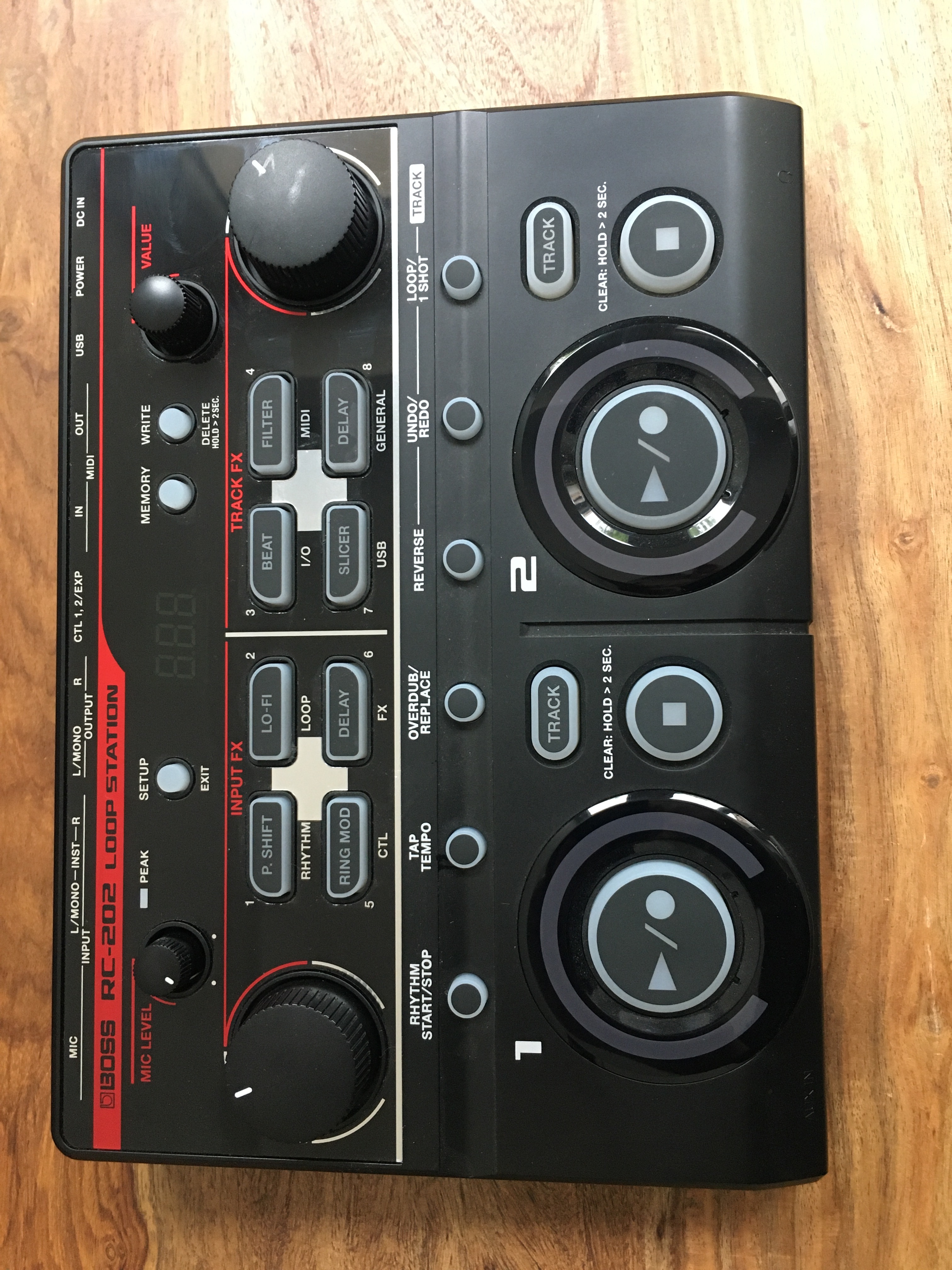 RC202 Loop Station Boss RC202 Loop Station Audiofanzine