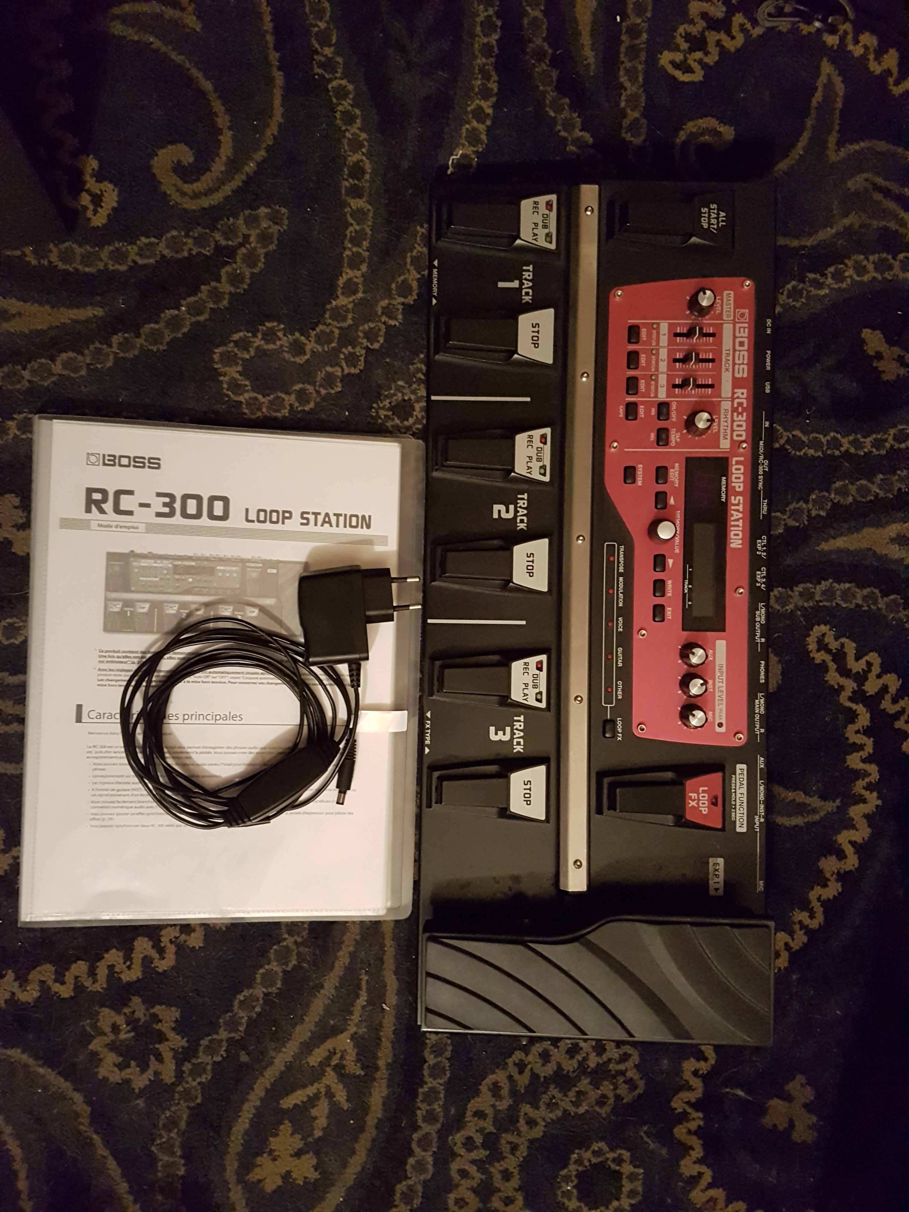 Photo Boss RC-300 Loop Station : Boss RC-300 Loop Station (44248