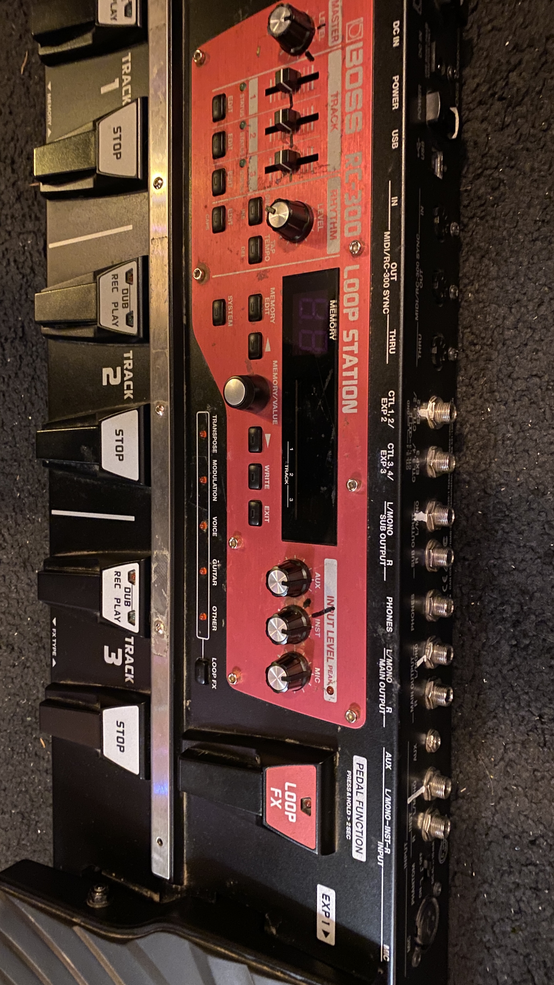 RC-300 Loop Station - Boss RC-300 Loop Station - Audiofanzine RC-300 Loop Station - Boss RC-300 Loop Station - Audiofanzine