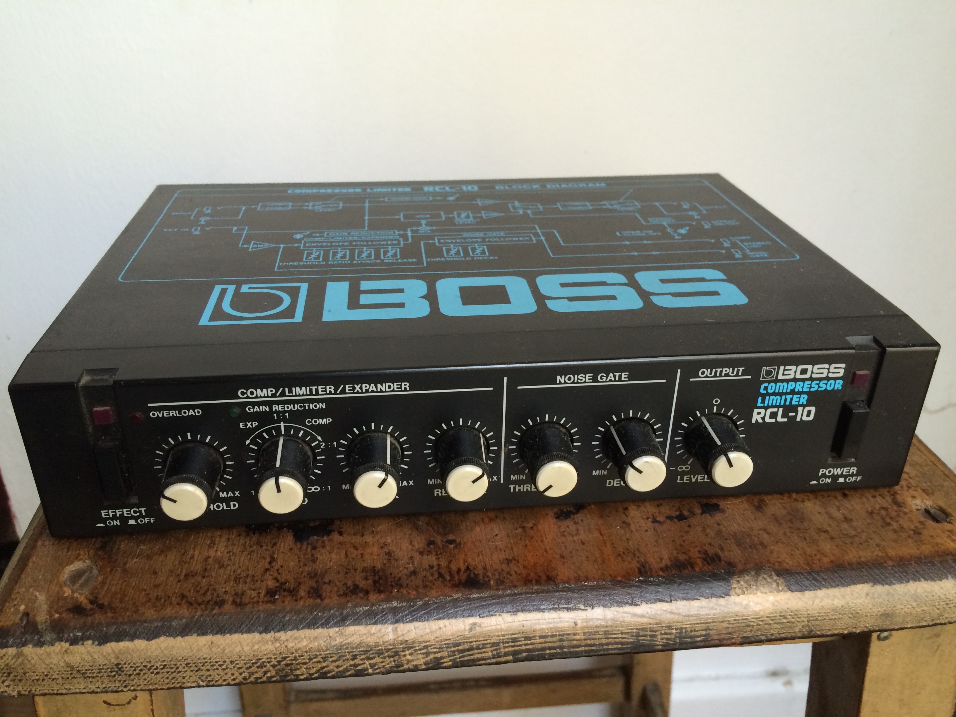 RCL-10 Compressor Limiter - Boss RCL-10 Compressor Limiter - Audiofanzine