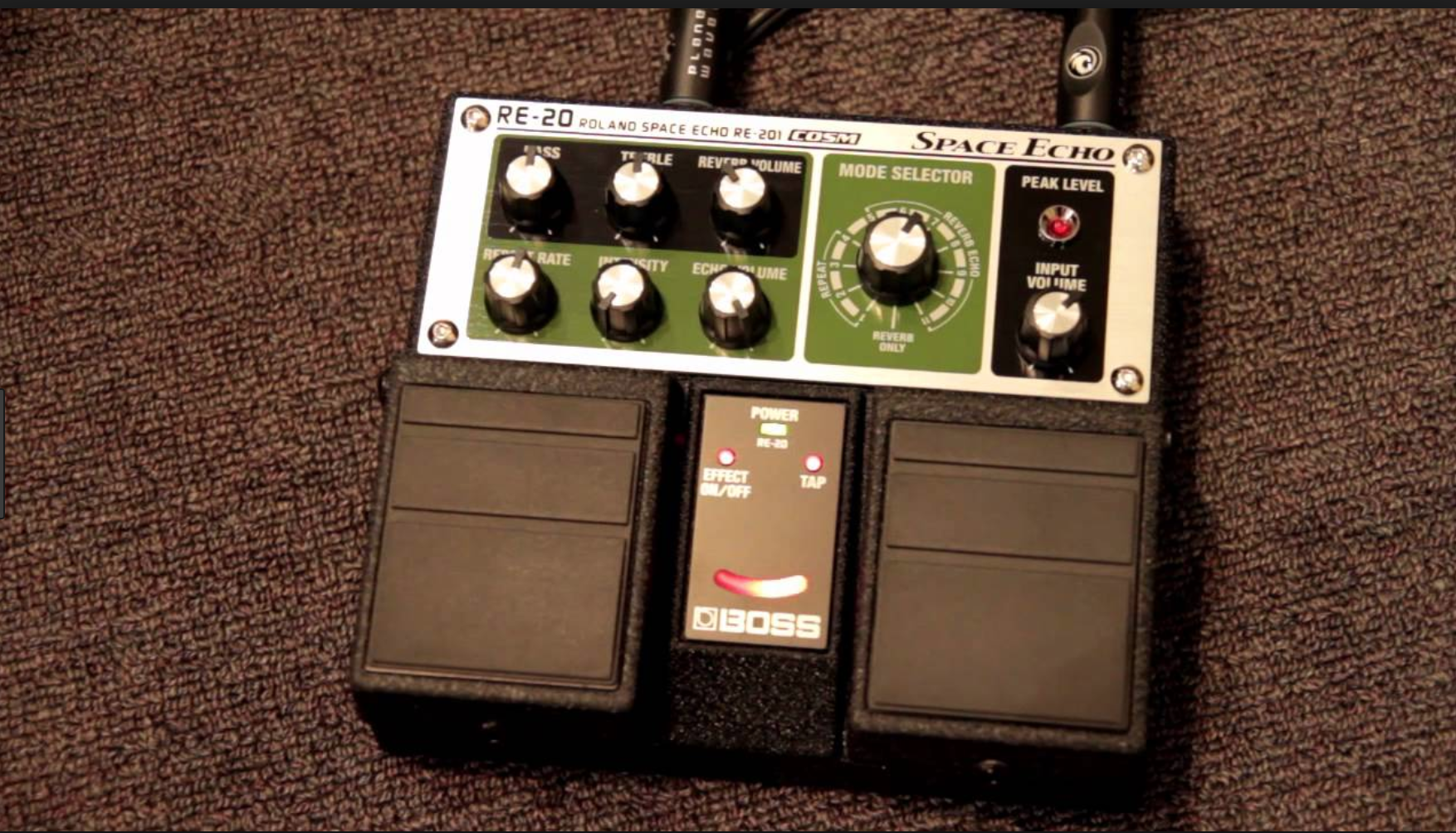 RE20 SPACE ECHO Boss RE20 Space Echo Audiofanzine