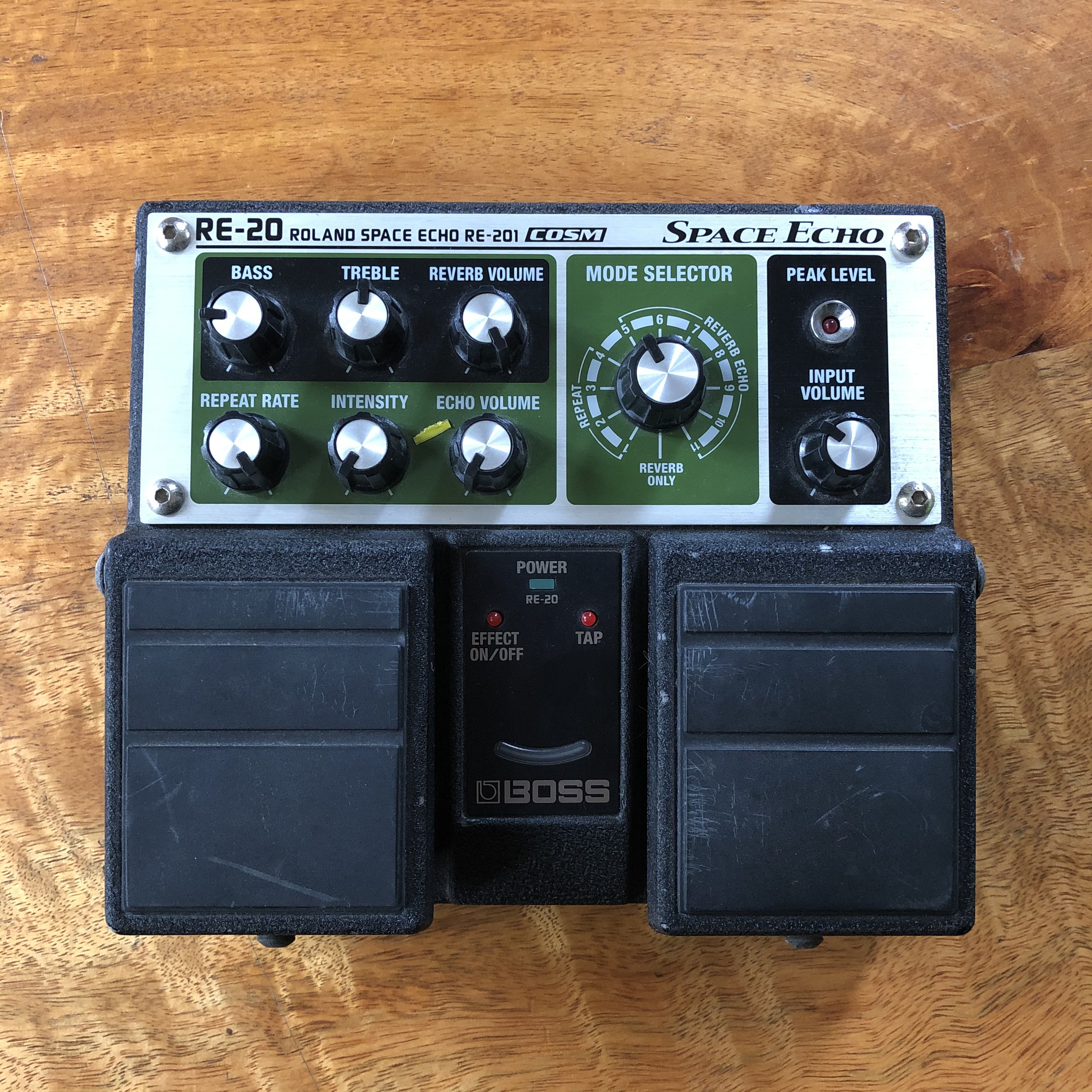 RE20 Space Echo Boss RE20 Space Echo Audiofanzine