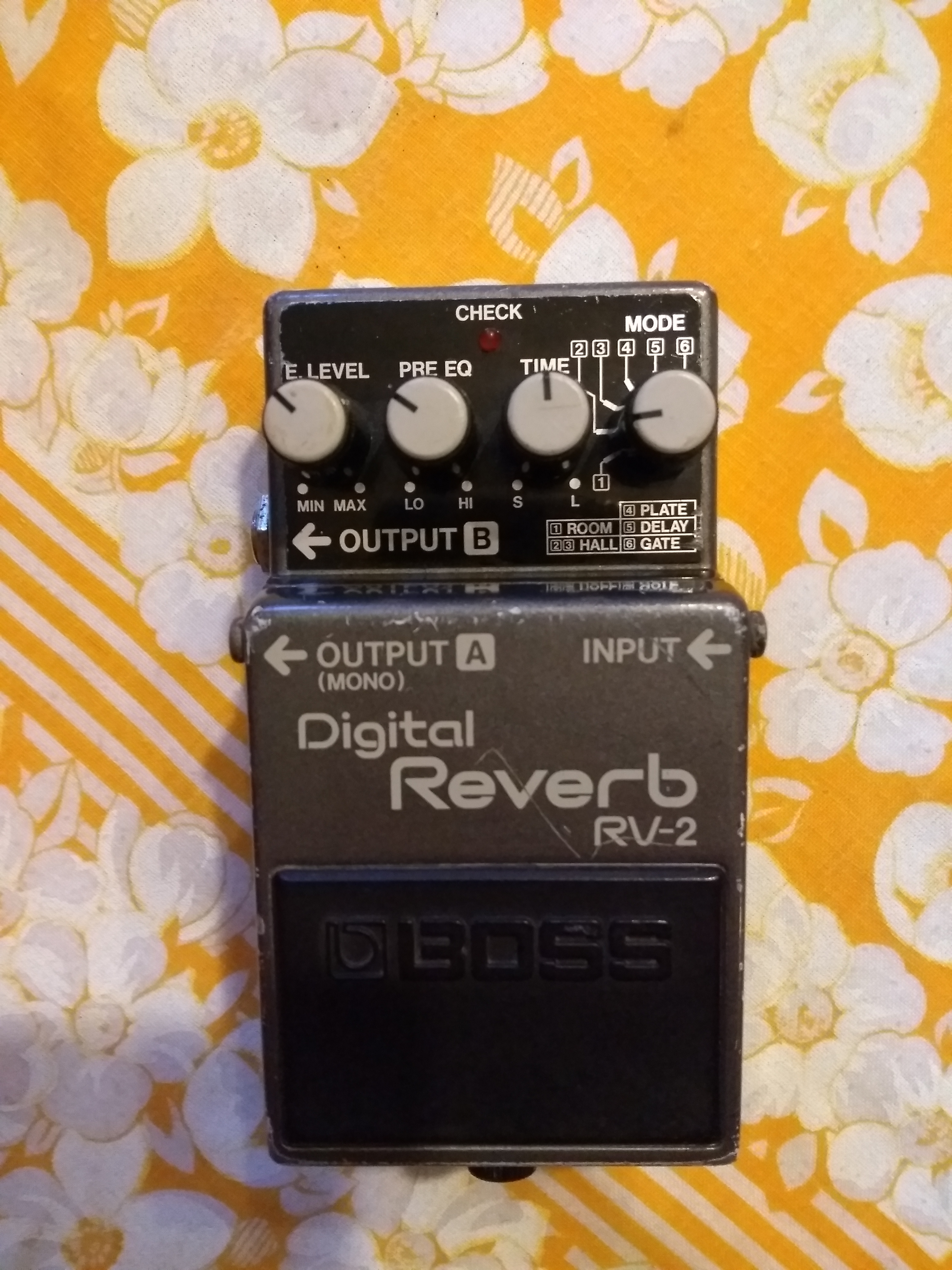 RV2 Digital Reverb Boss RV2 Digital Reverb Audiofanzine