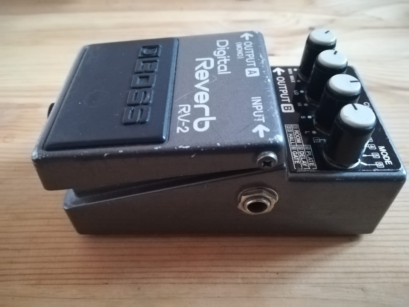 RV-2 Digital Reverb - Boss RV-2 Digital Reverb - Audiofanzine