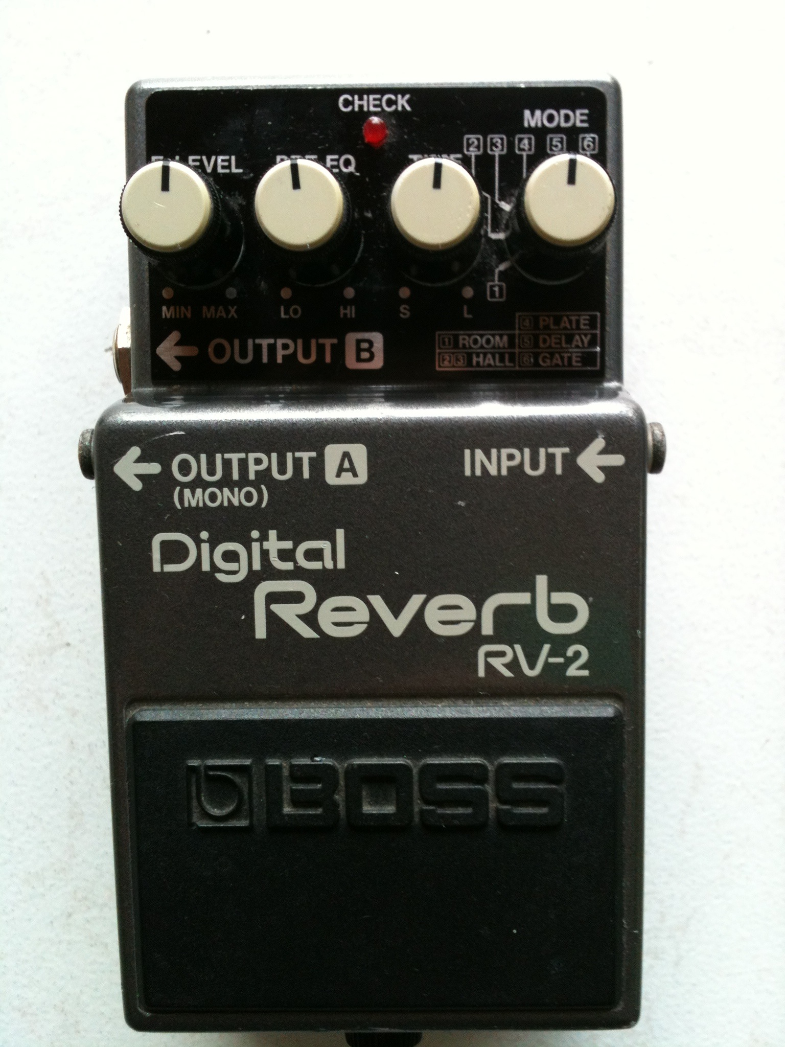 Boss RV-2 Digital Reverb image (#383481) - Audiofanzine