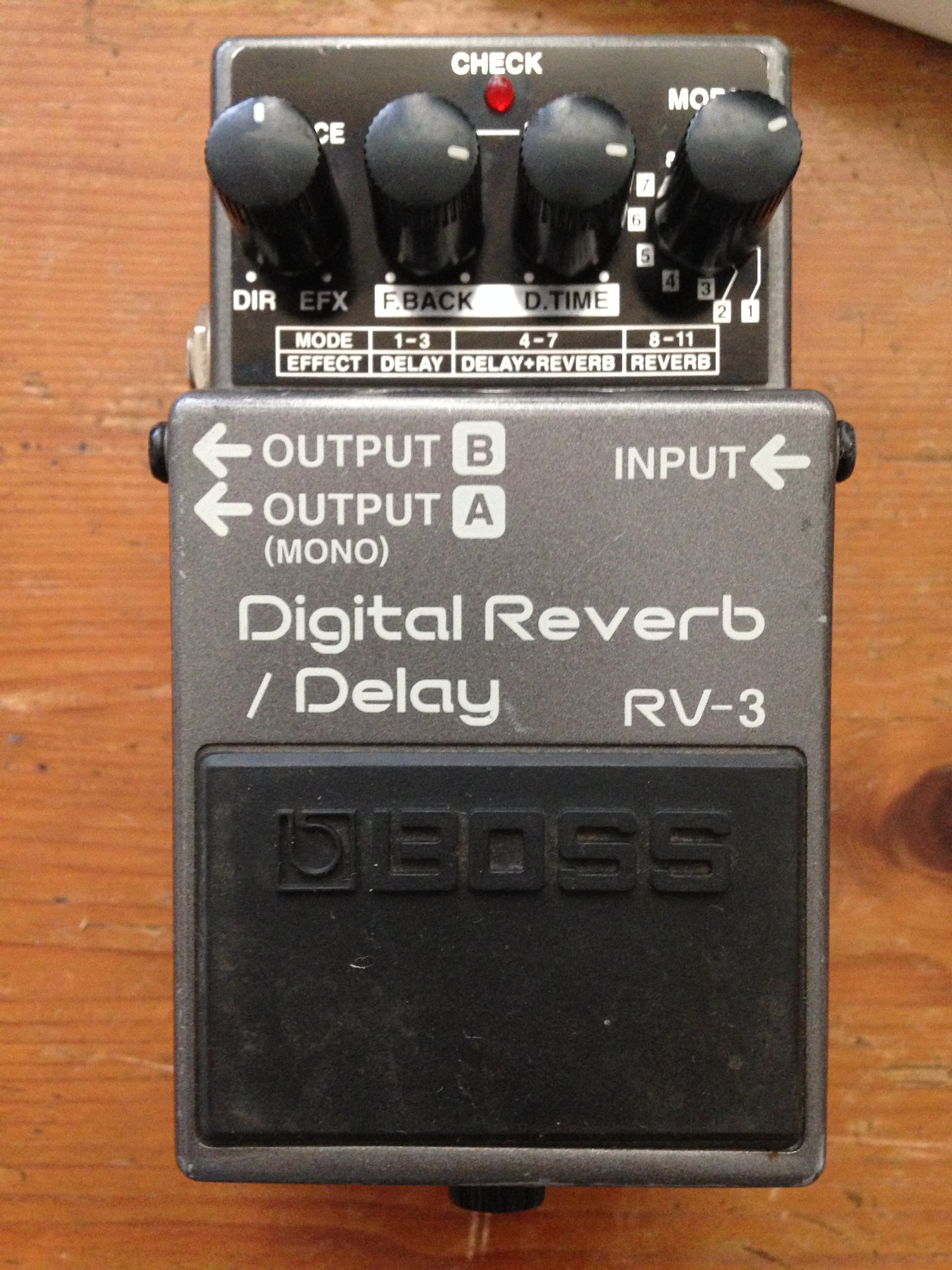 Photo Boss RV3 Digital Reverb/Delay Boss RV3 Digital Reverb/Delay