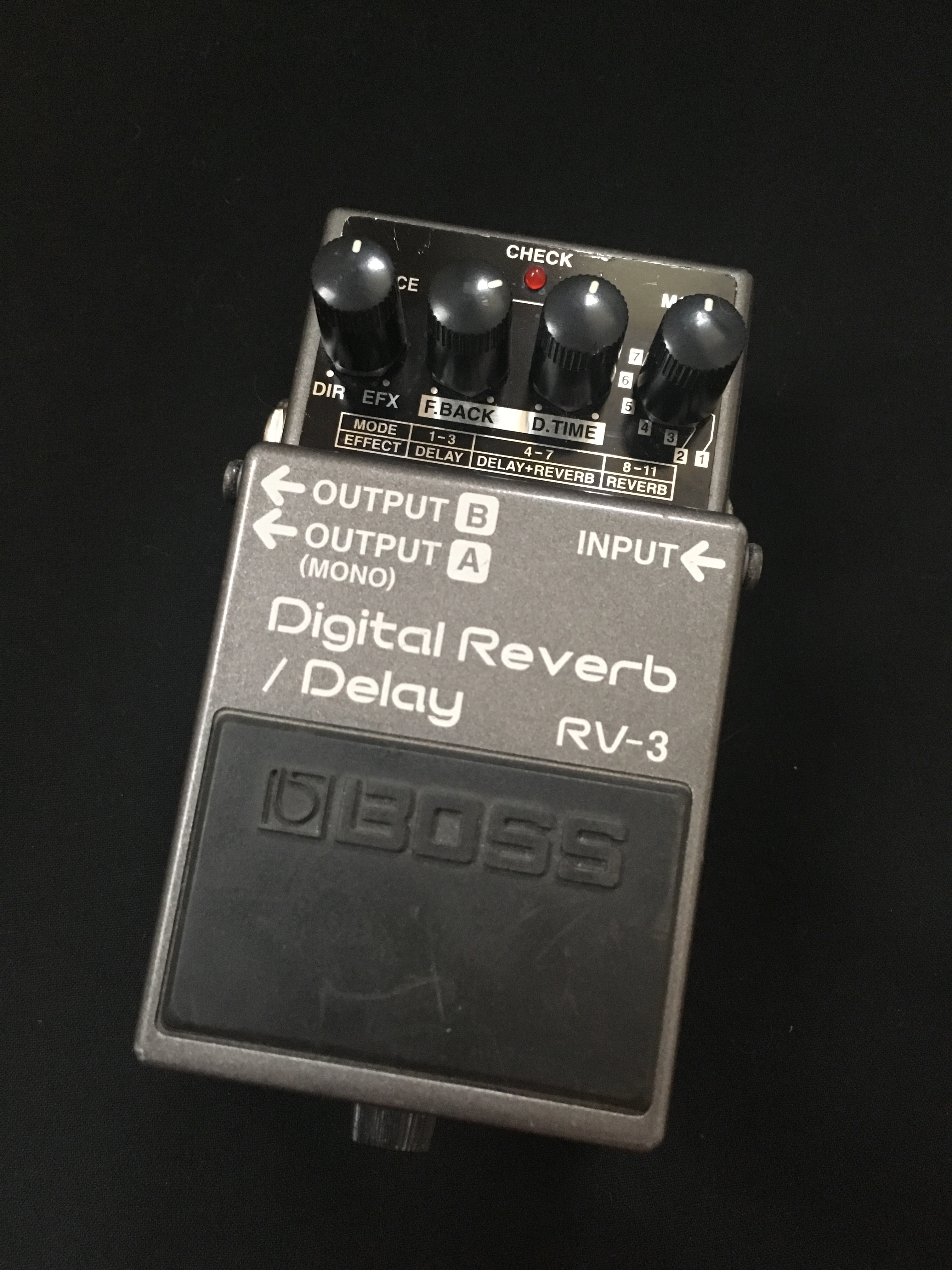 RV-3 DIGITAL REVERB/DELAY - Boss RV-3 Digital Reverb/Delay - Audiofanzine