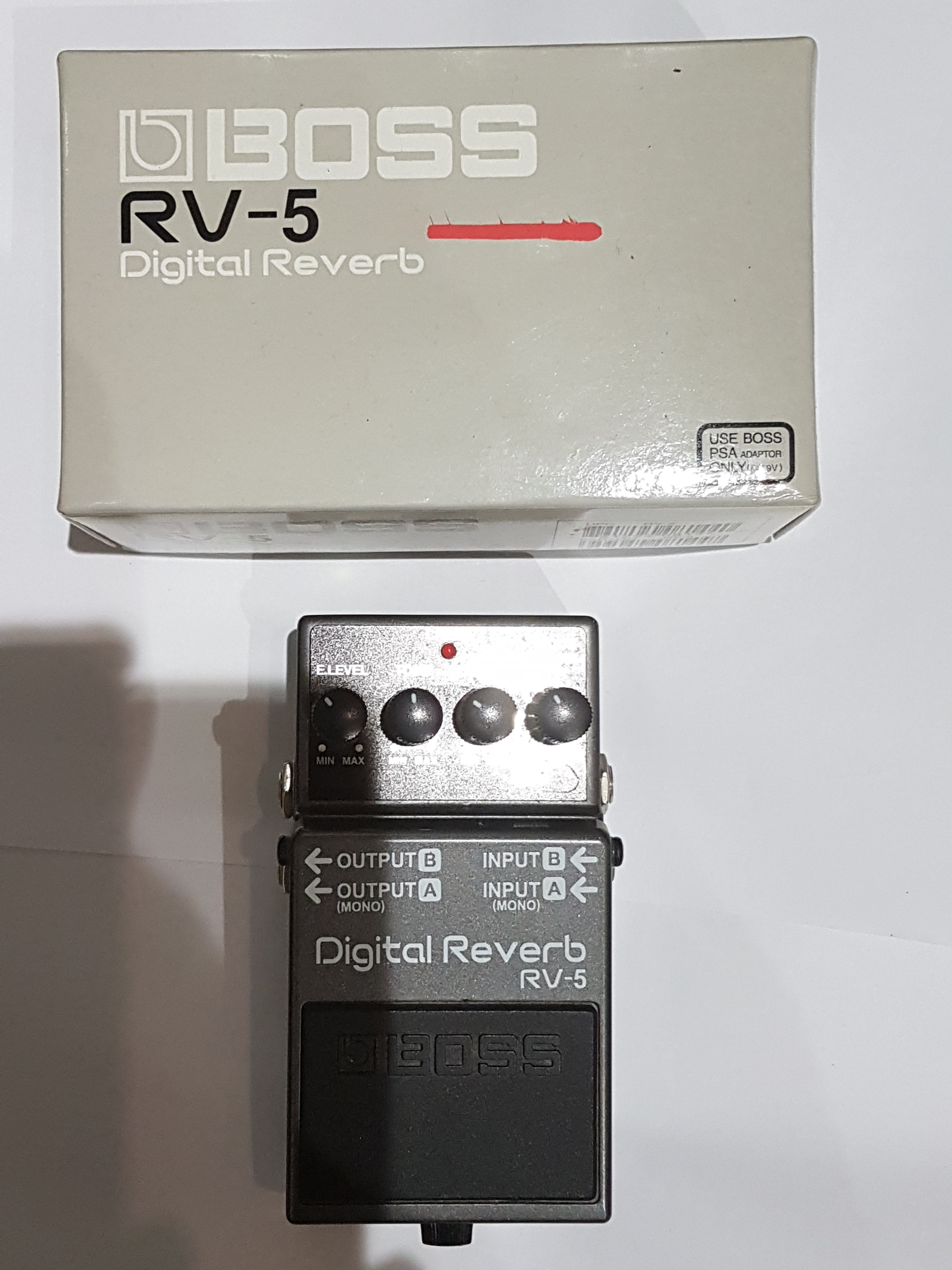 Vds Boss RV5 EN Boîte (ProvenceAlpesCôte d'Azur) Audiofanzine