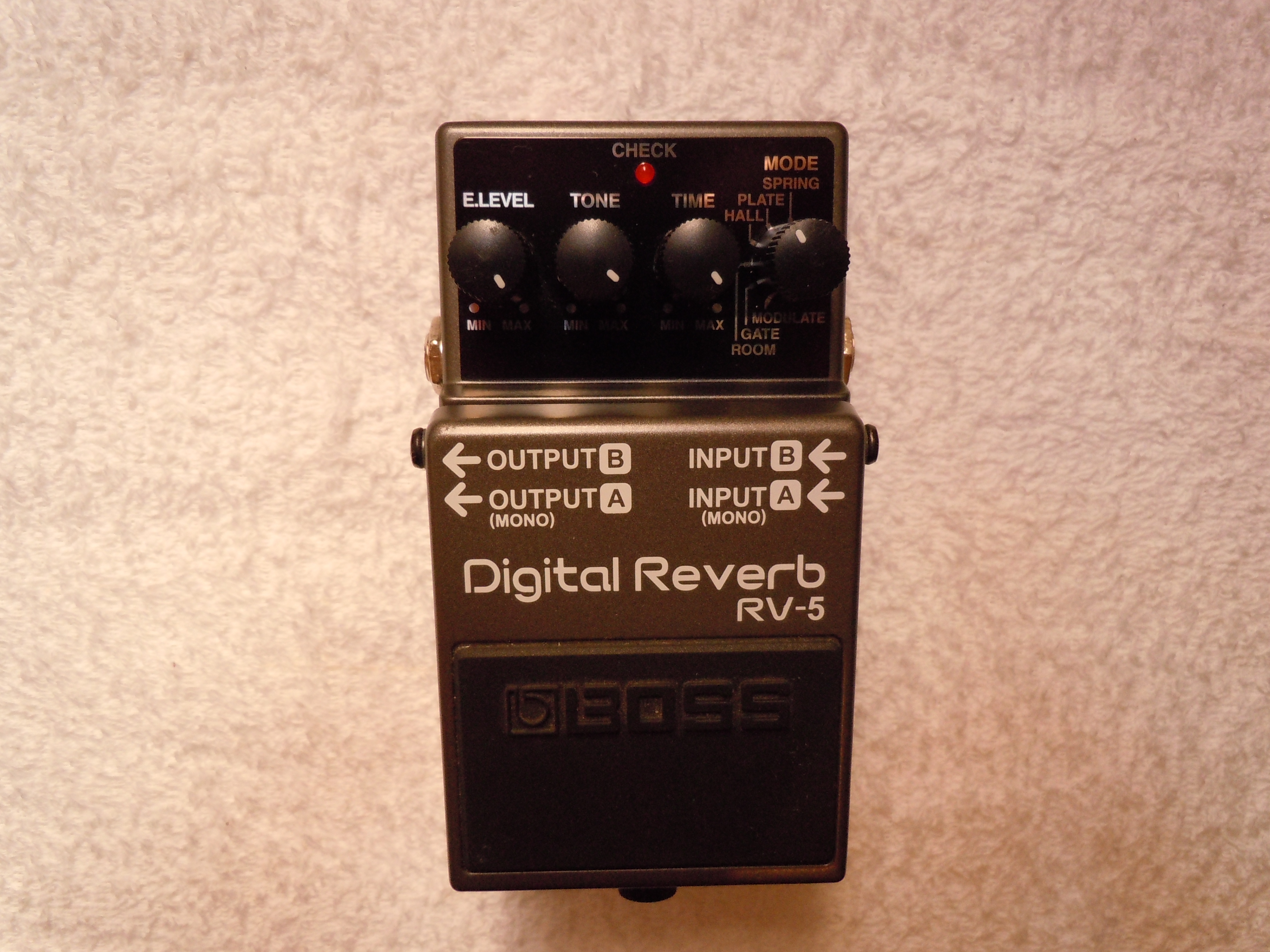 Photo Boss RV5 Digital Reverb Boss RV5 Digital Reverb (75404