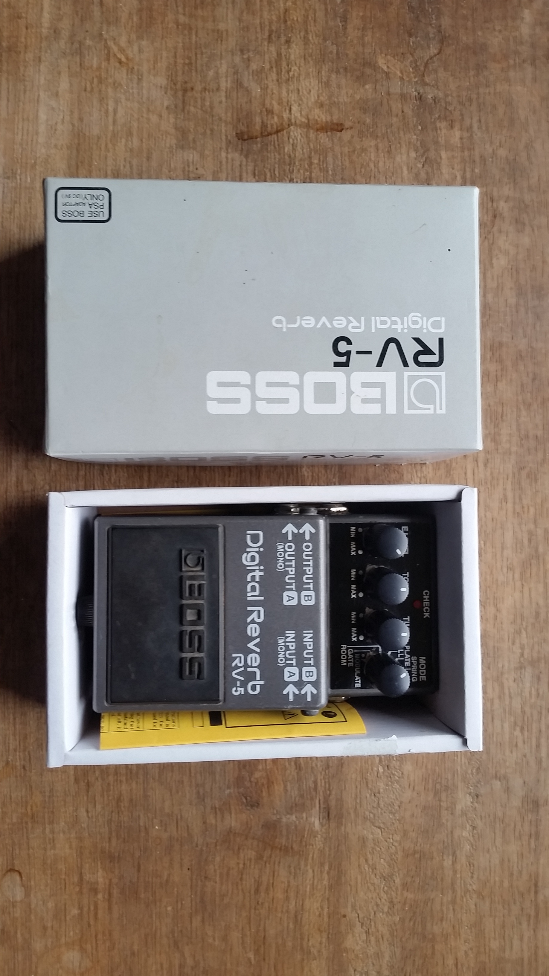 RV5 Digital Reverb Boss RV5 Digital Reverb Audiofanzine