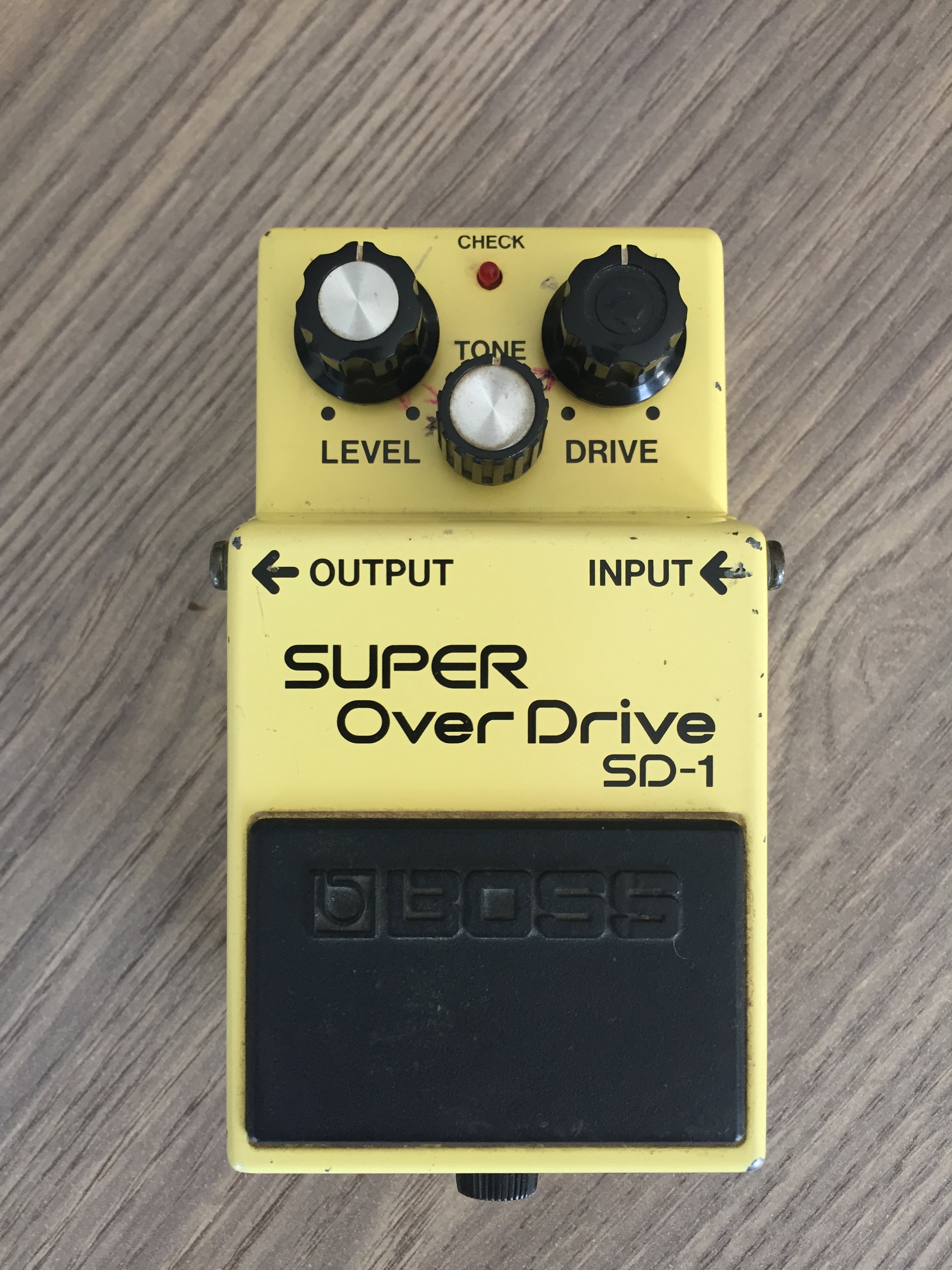 美品☆ Boss SD-1 SUPER Over Drive+fauthmoveis.com.br