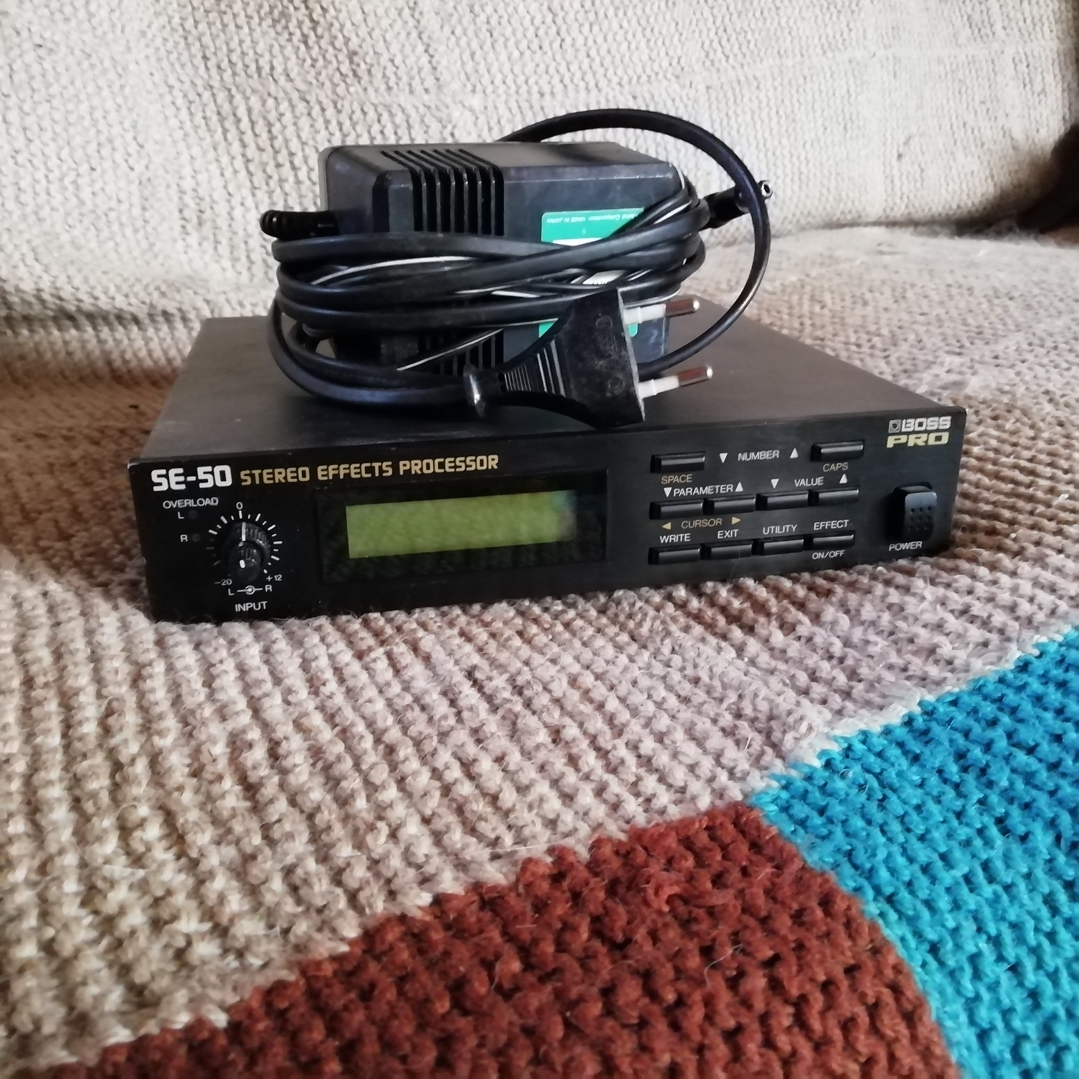 SE50 Stereo Effects Processor Boss Audiofanzine