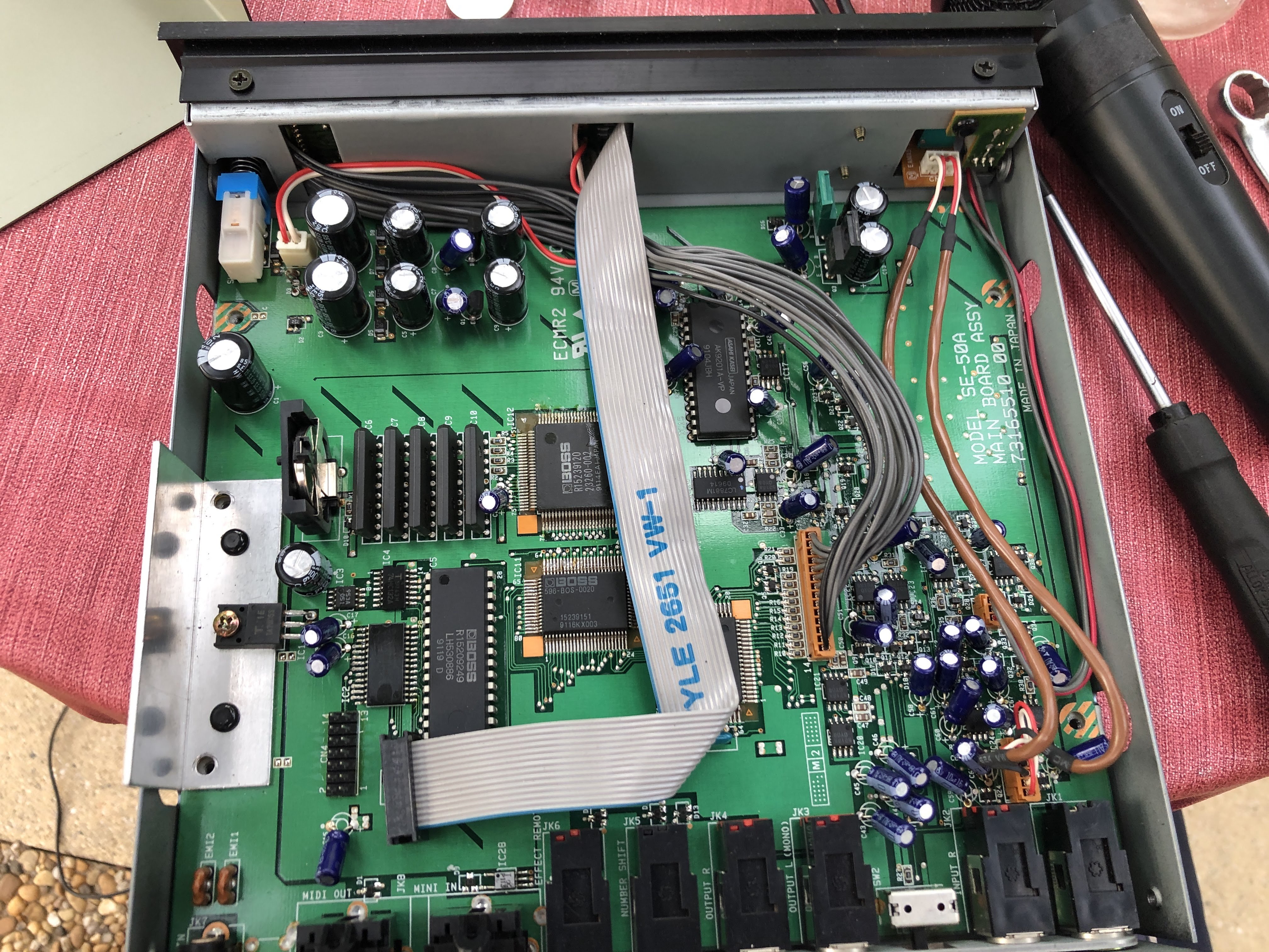 SE50 Stereo Effects Processor Boss Audiofanzine