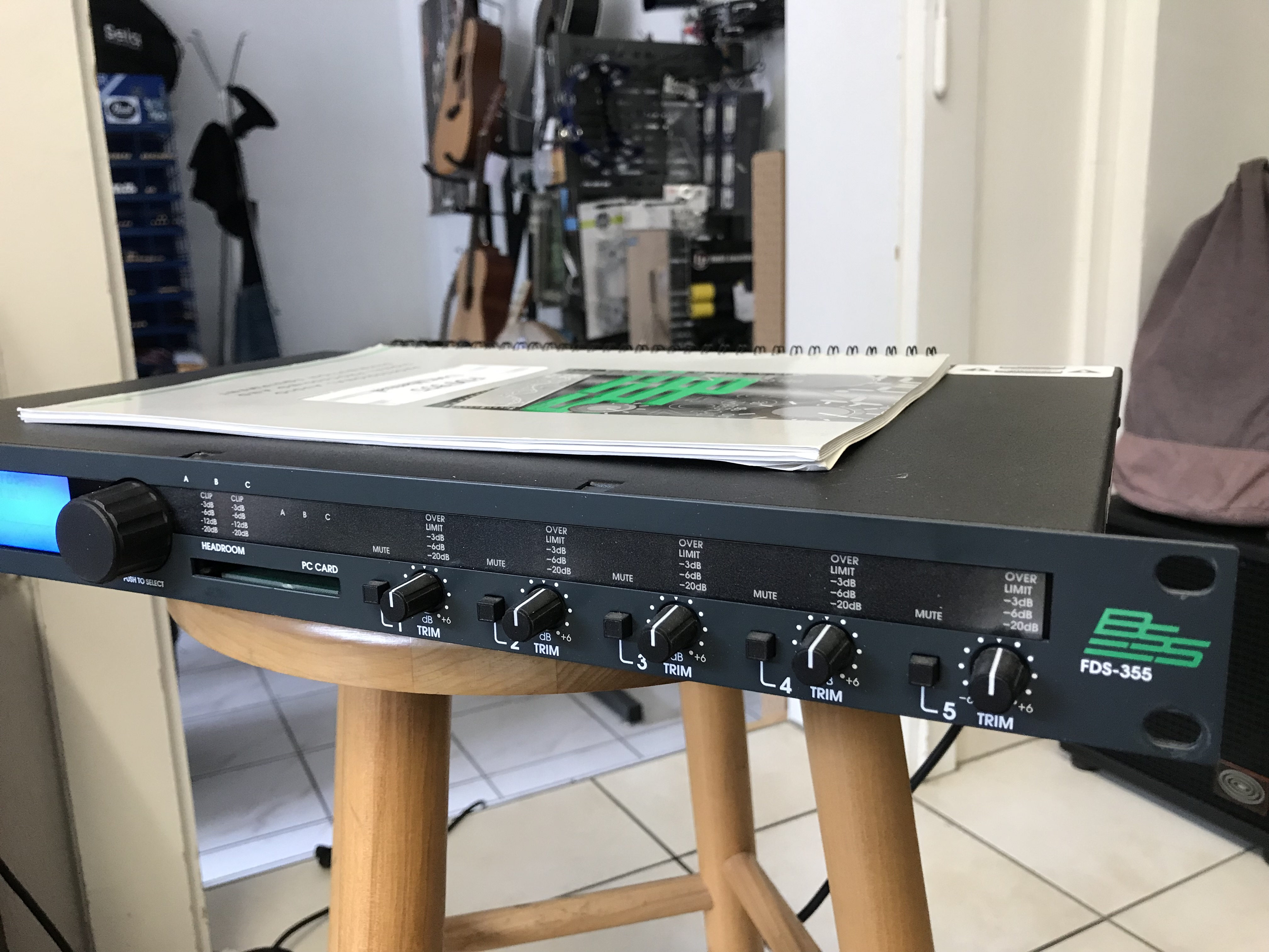 SE50 Stereo Effects Processor Boss Audiofanzine