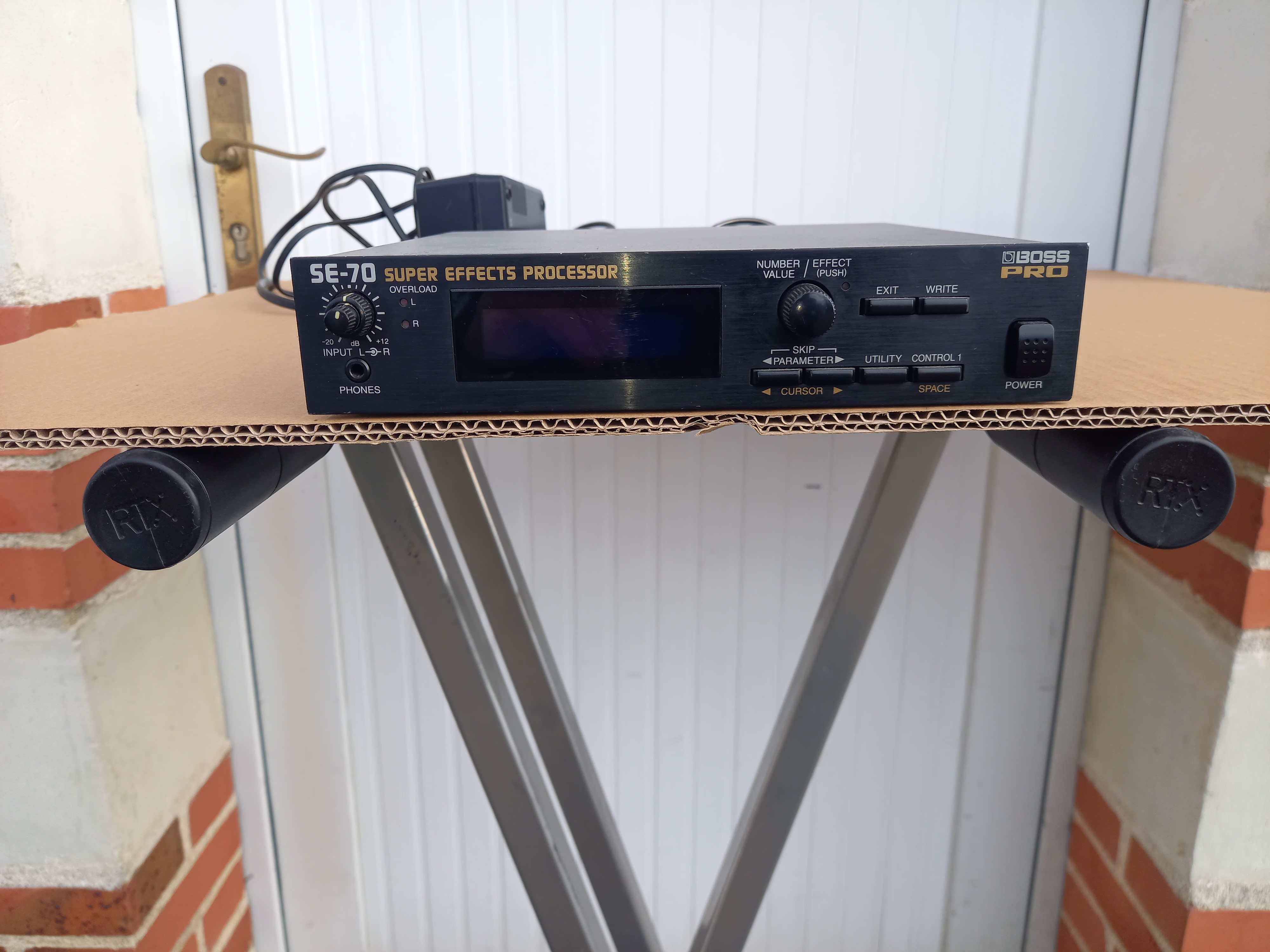 SE-70 Super Effects Processor Boss - Audiofanzine SE-70 Super Effects Processor Boss - Audiofanzine