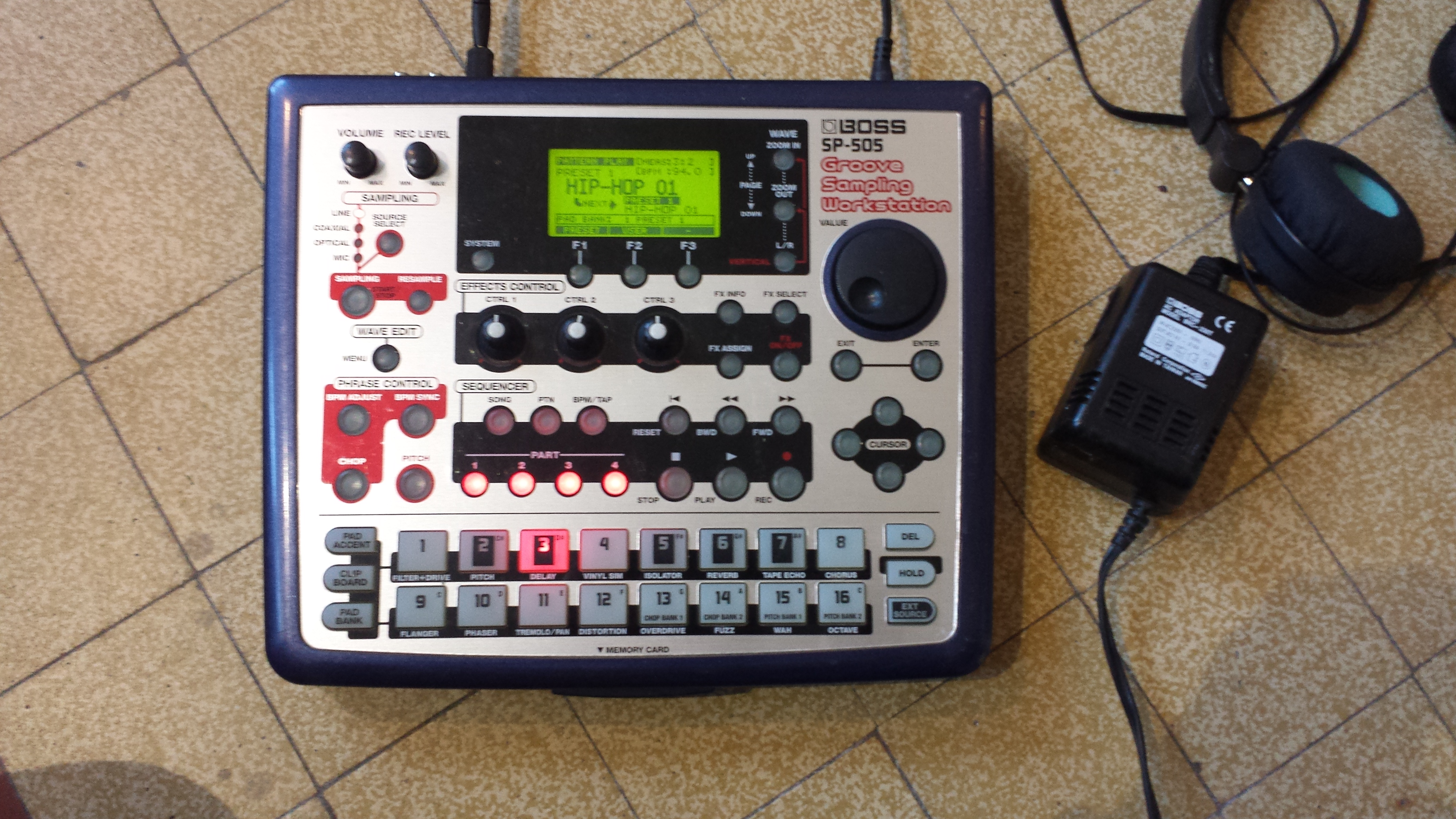 Boss SP505 Groove Sampling Workstation image (1430103) Audiofanzine