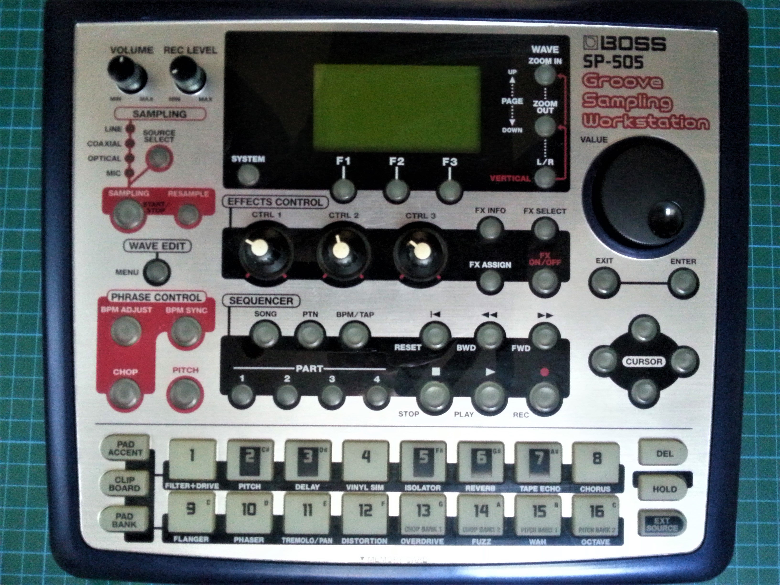 Photo Boss SP505 Groove Sampling Workstation Boss SP505 Groove