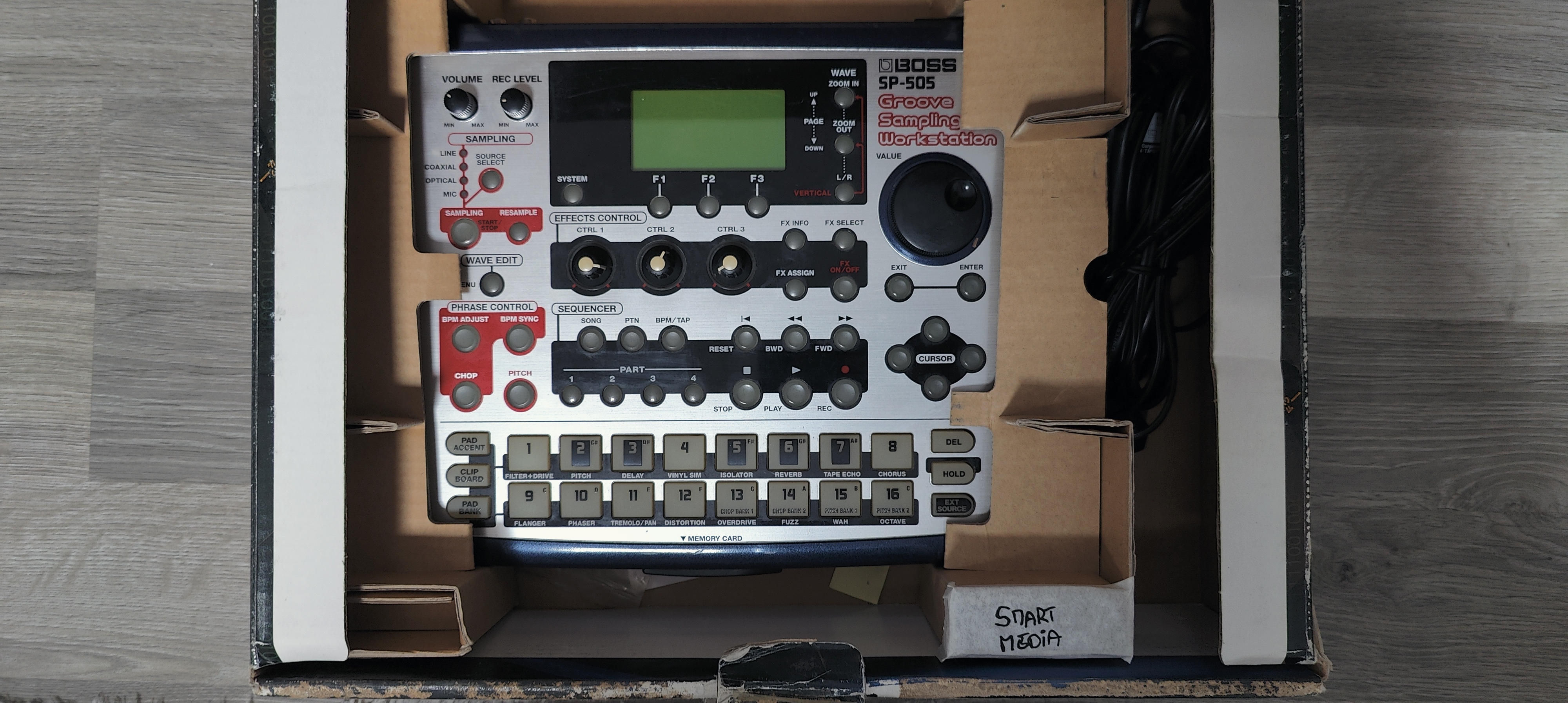 SP-505 Groove Sampling Workstation Boss - Audiofanzine