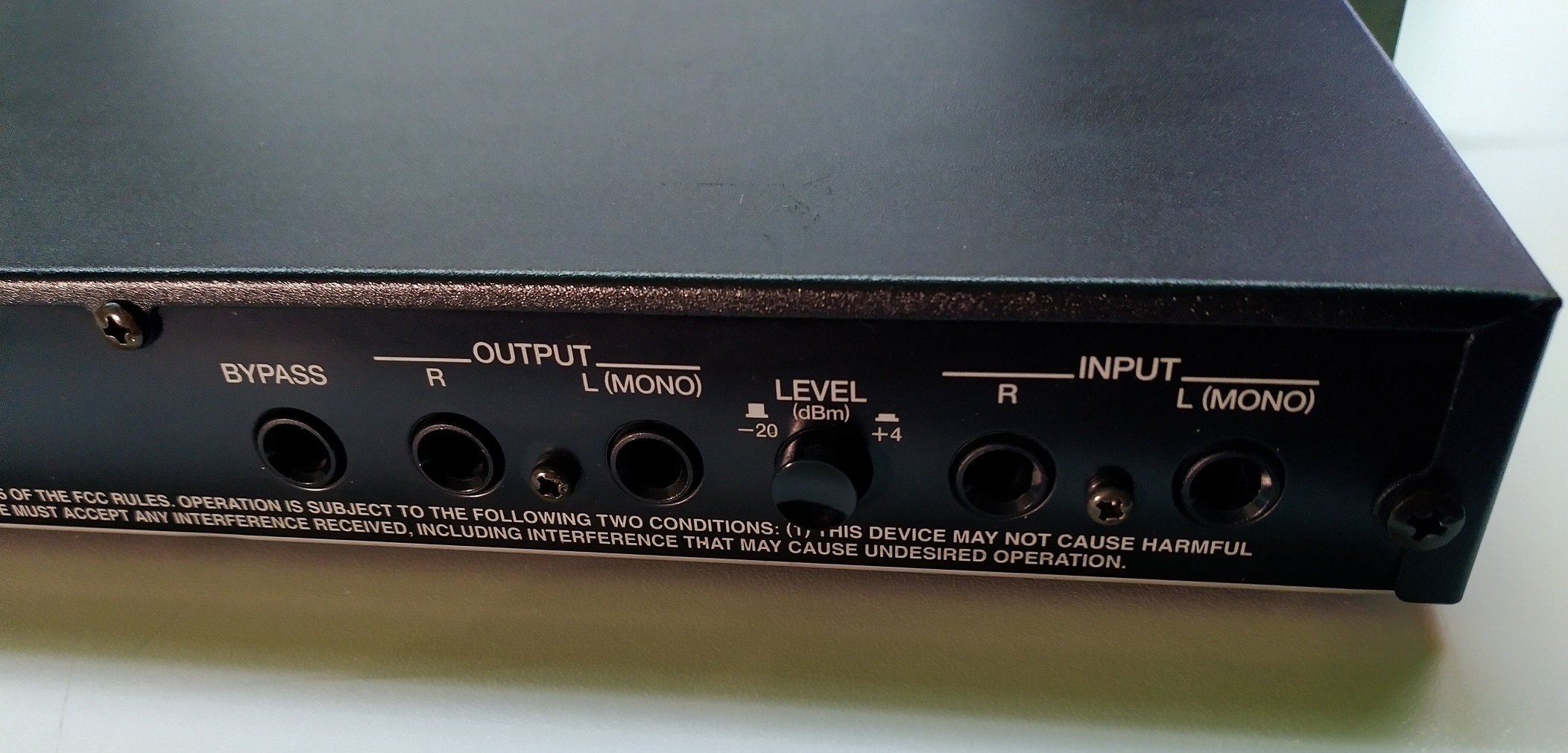 SX700 Studio Effects Processor Boss Audiofanzine