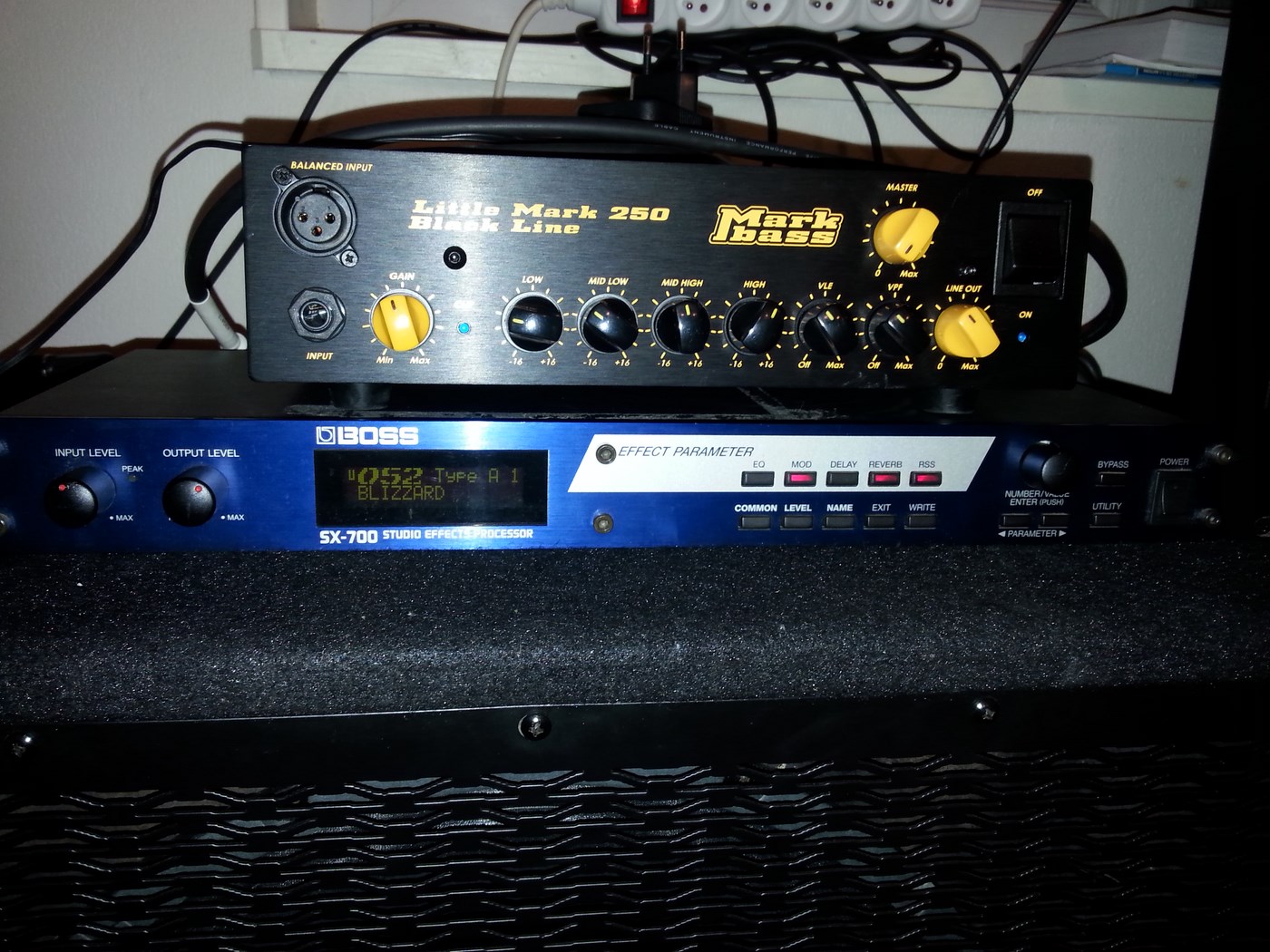 Photo Boss SX700 Studio Effects Processor Boss SX700 Studio Effects