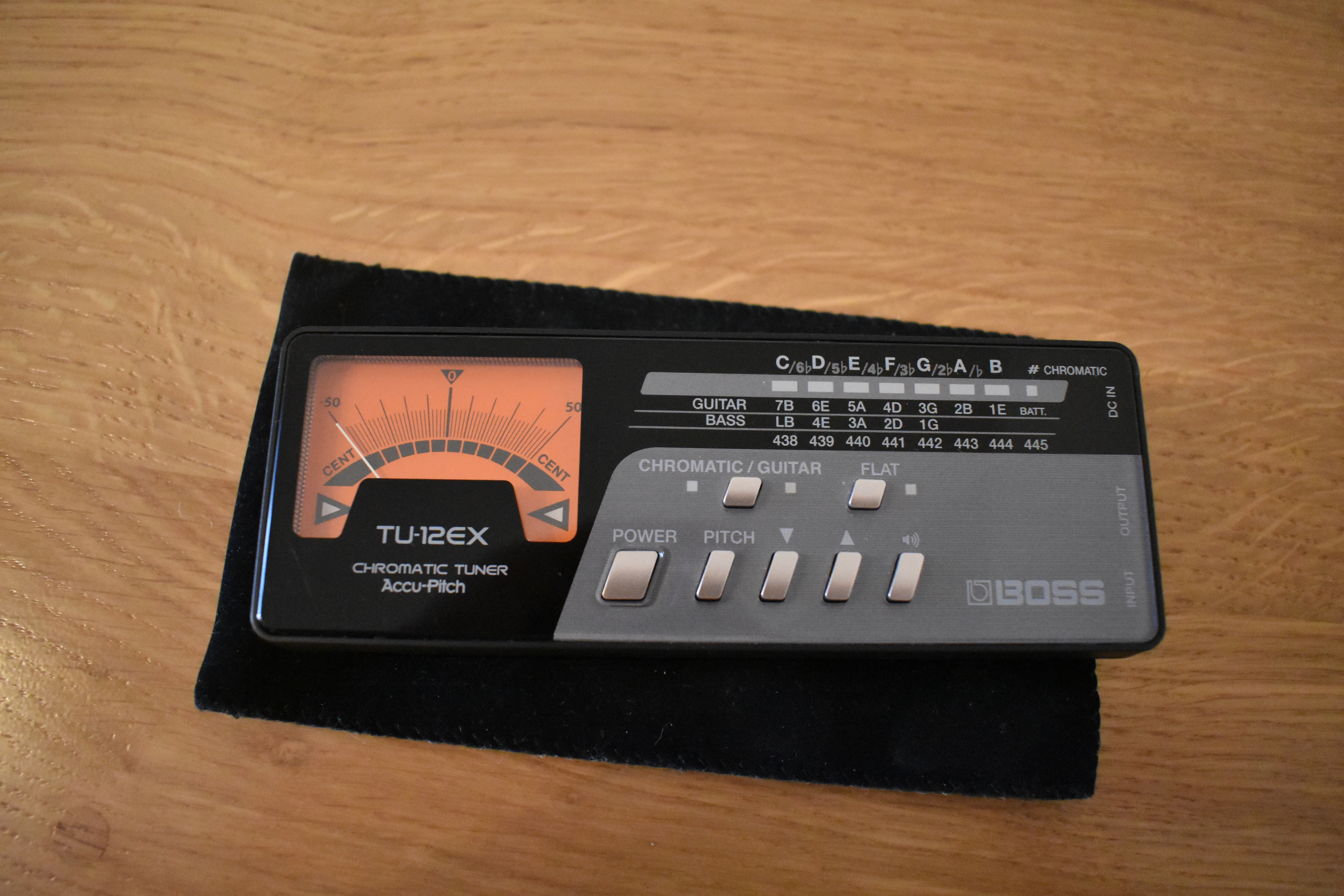 boss chromatic tuner