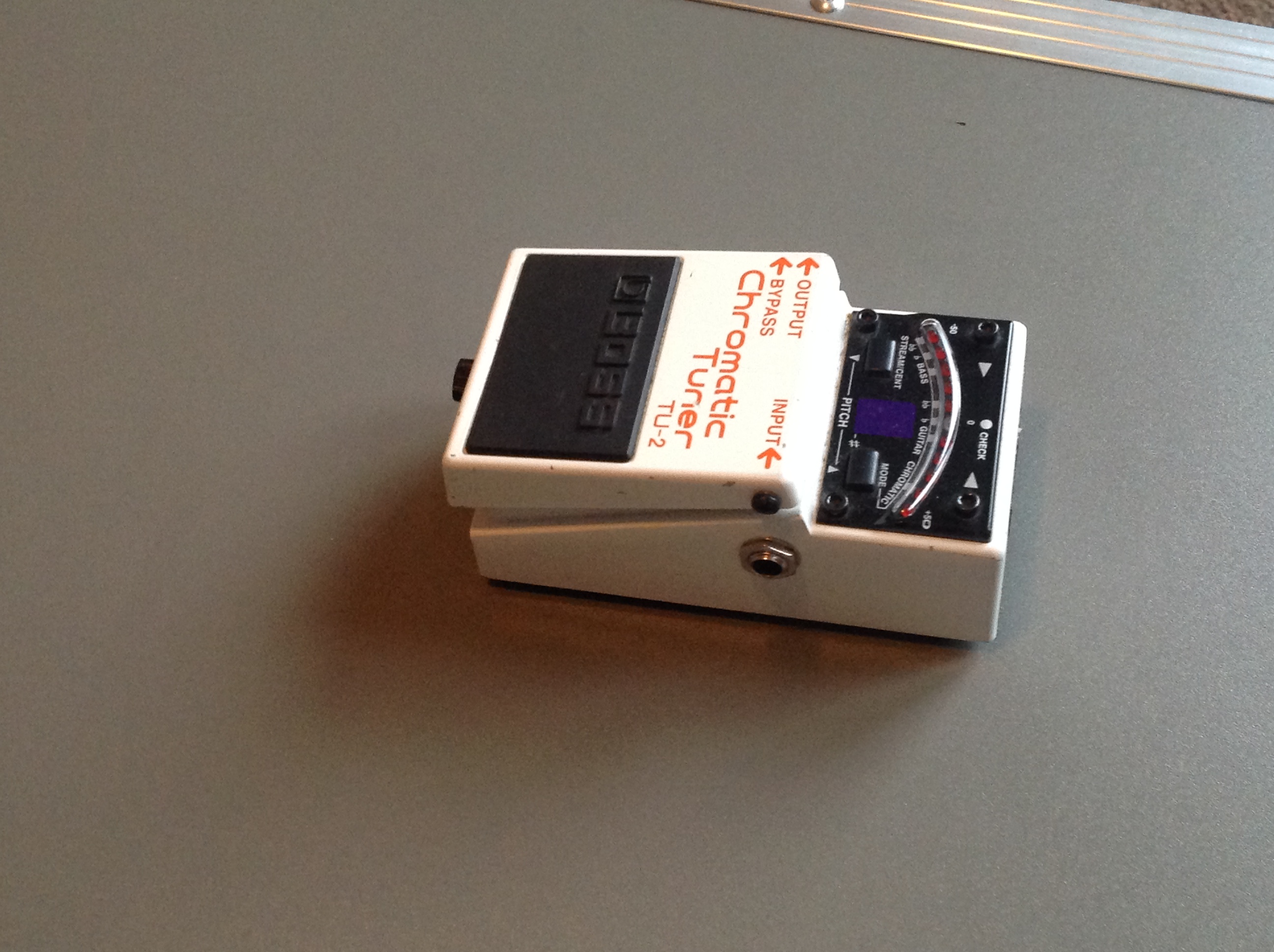 TU-2 Chromatic Tuner - Boss TU-2 Chromatic Tuner - Audiofanzine