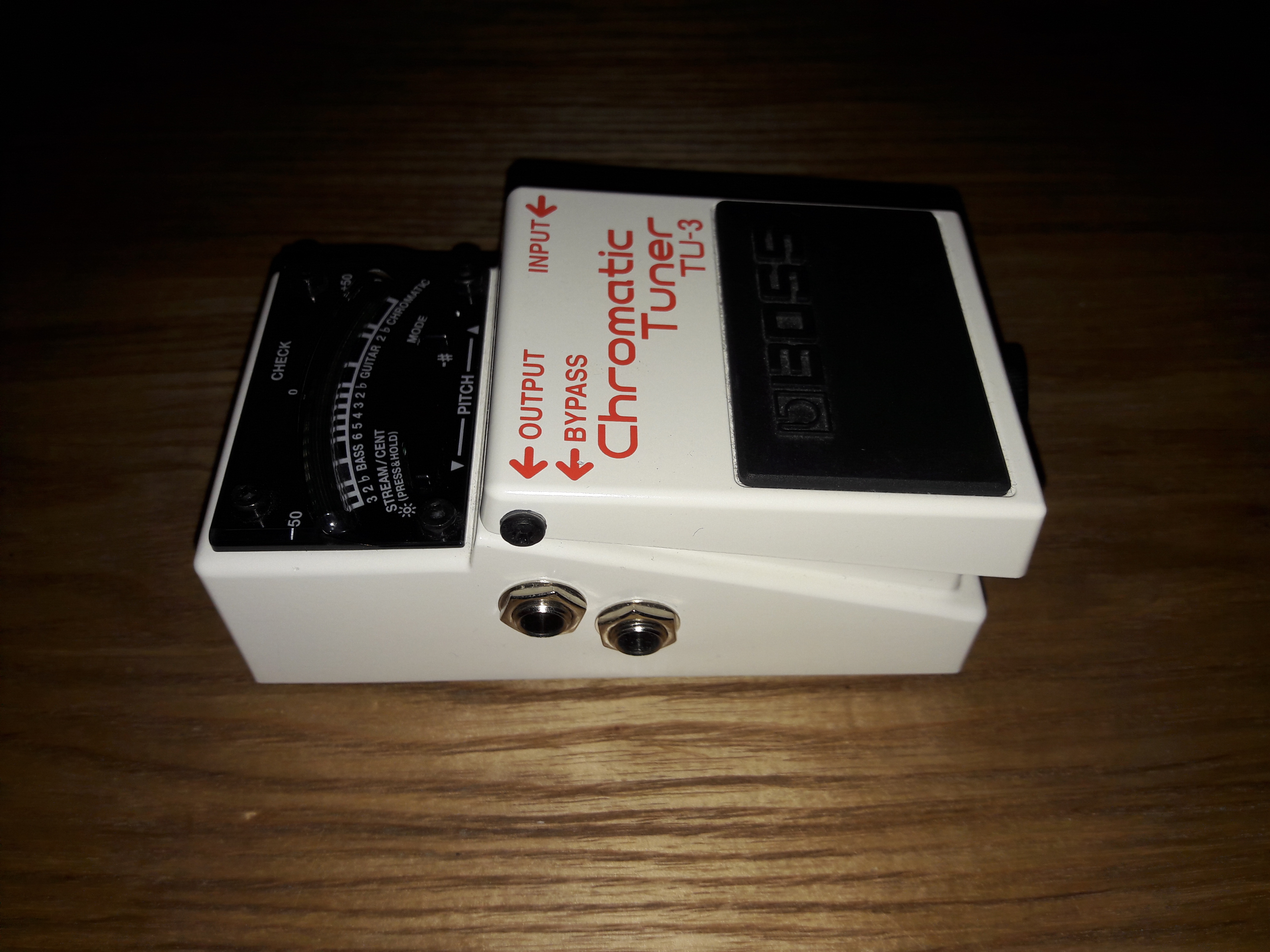 超定番 特選中古品 ＢＯＳＳ ＴＵ－3 Chromatic Tuner 現行商品 i9tmg