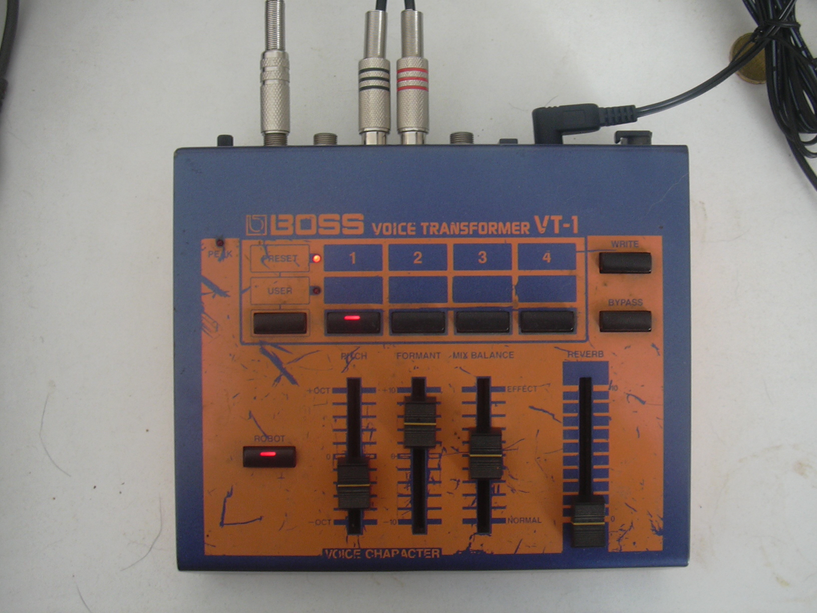 Photo Boss VT-1 Voice Transformer : Boss VT-1 Voice Transformer (96445