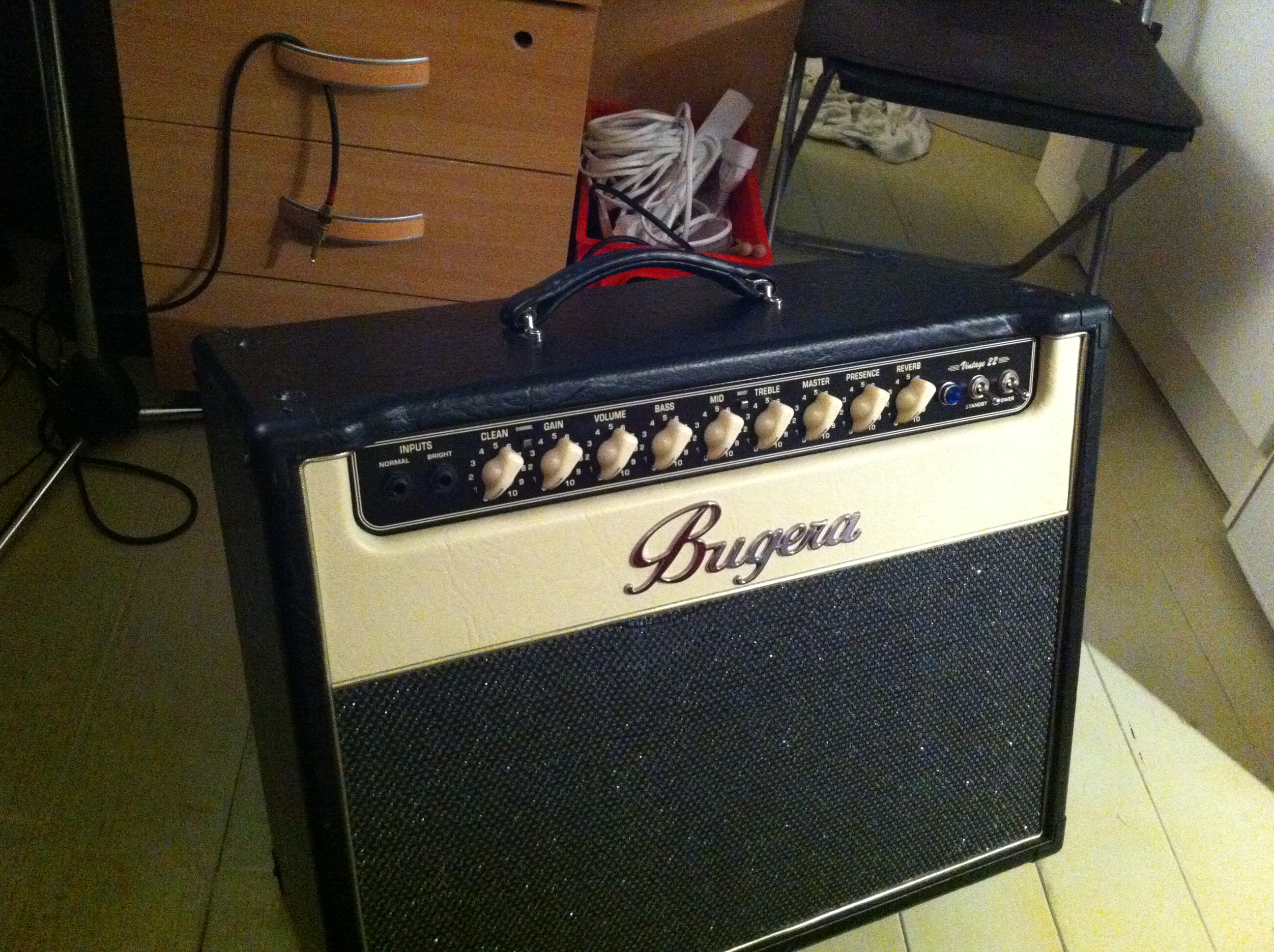 Bugera V22 image (551350) Audiofanzine