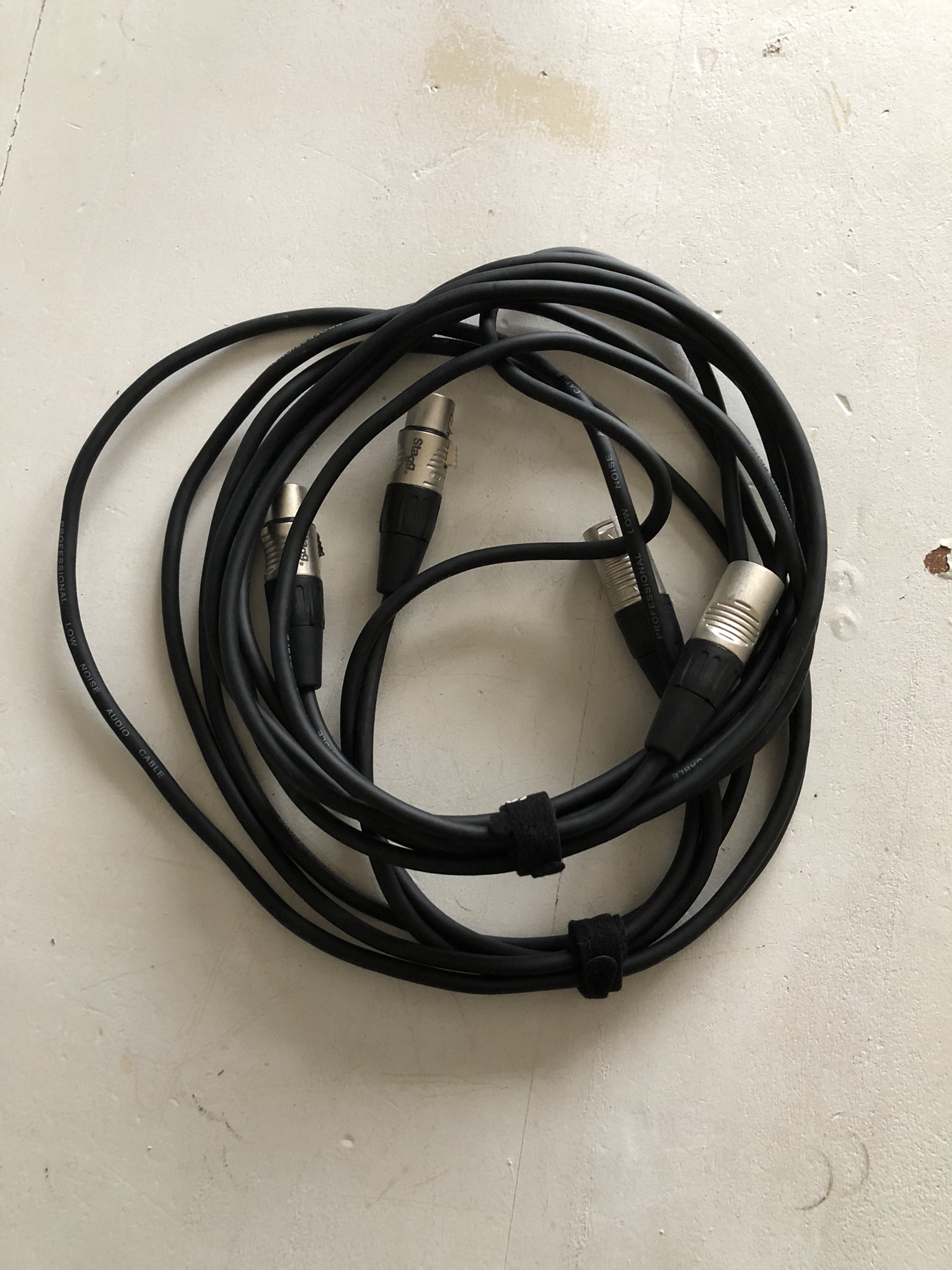 vends paire de câbles audio XLR 3 m (Basse-Normandie) - Audiofanzine