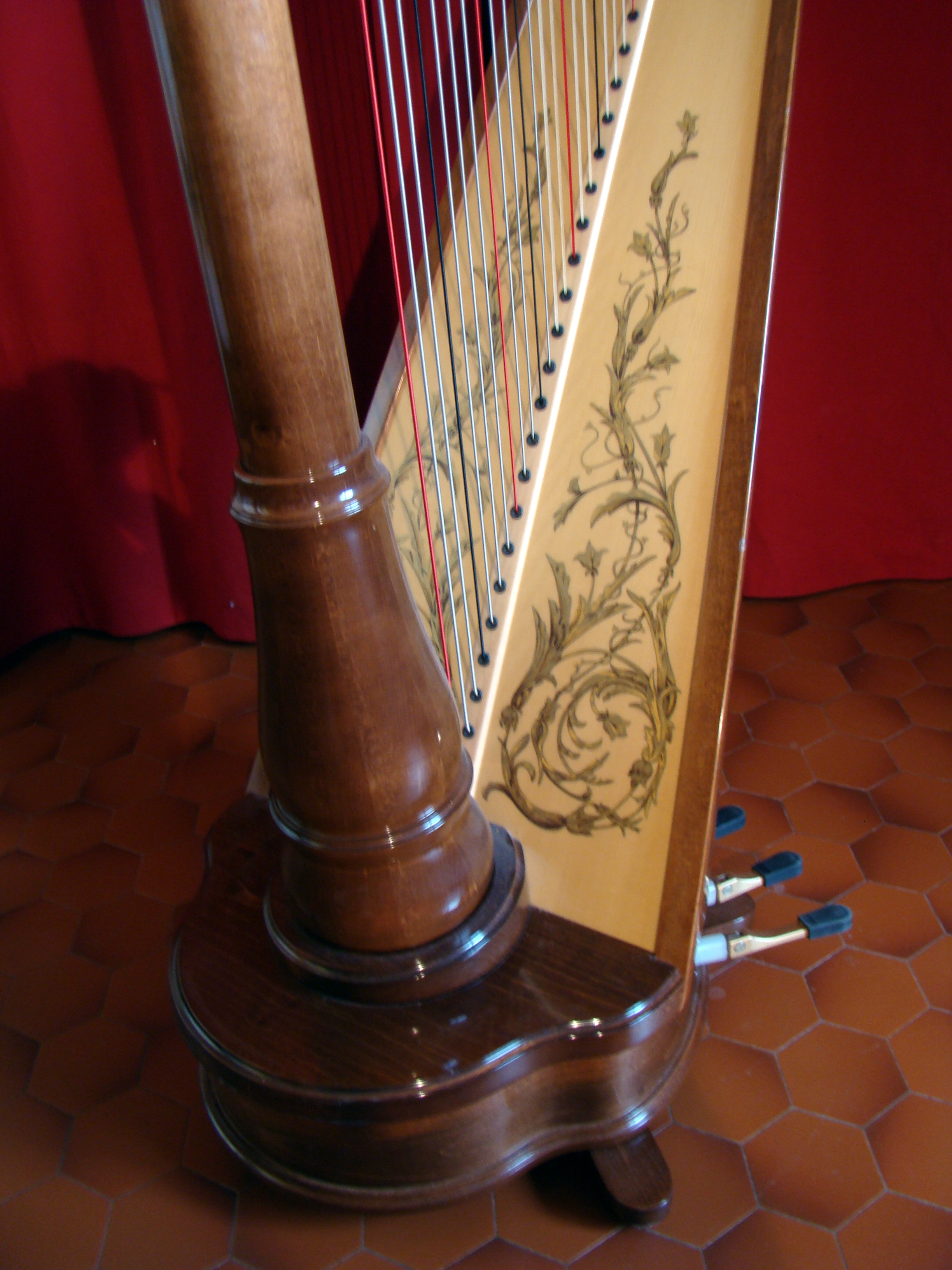 harpe athéna 47 cordes double mouvement Camac Audiofanzine