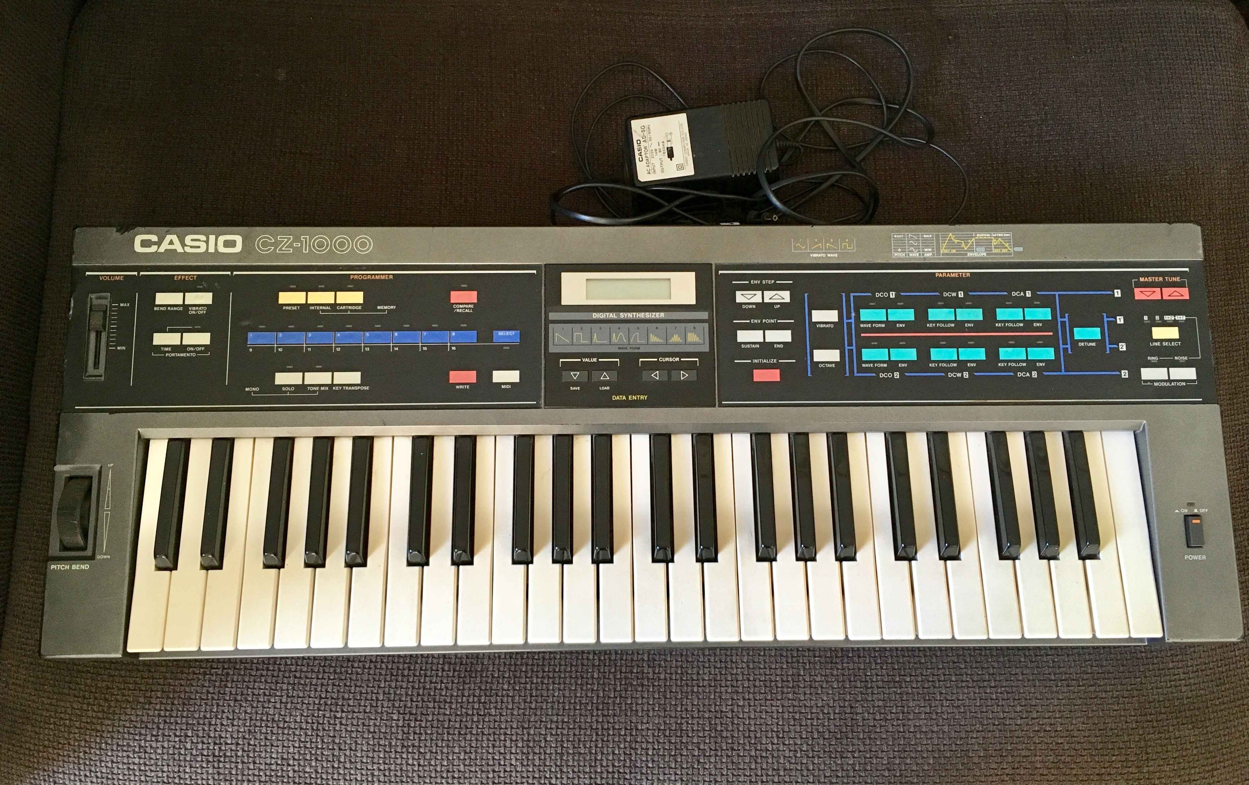 CZ1000 Casio CZ1000 Audiofanzine
